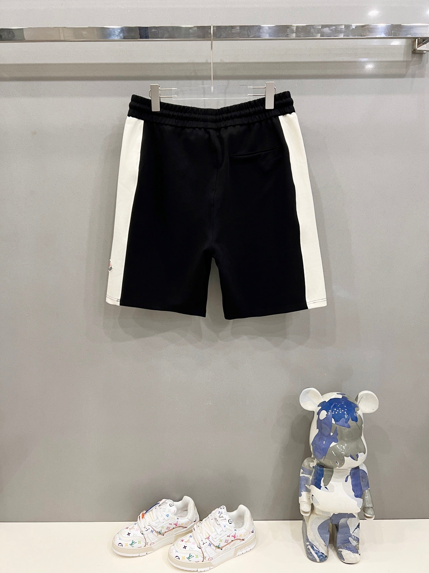 LuxluxHouse Best Quality Clothes Pants Moncler