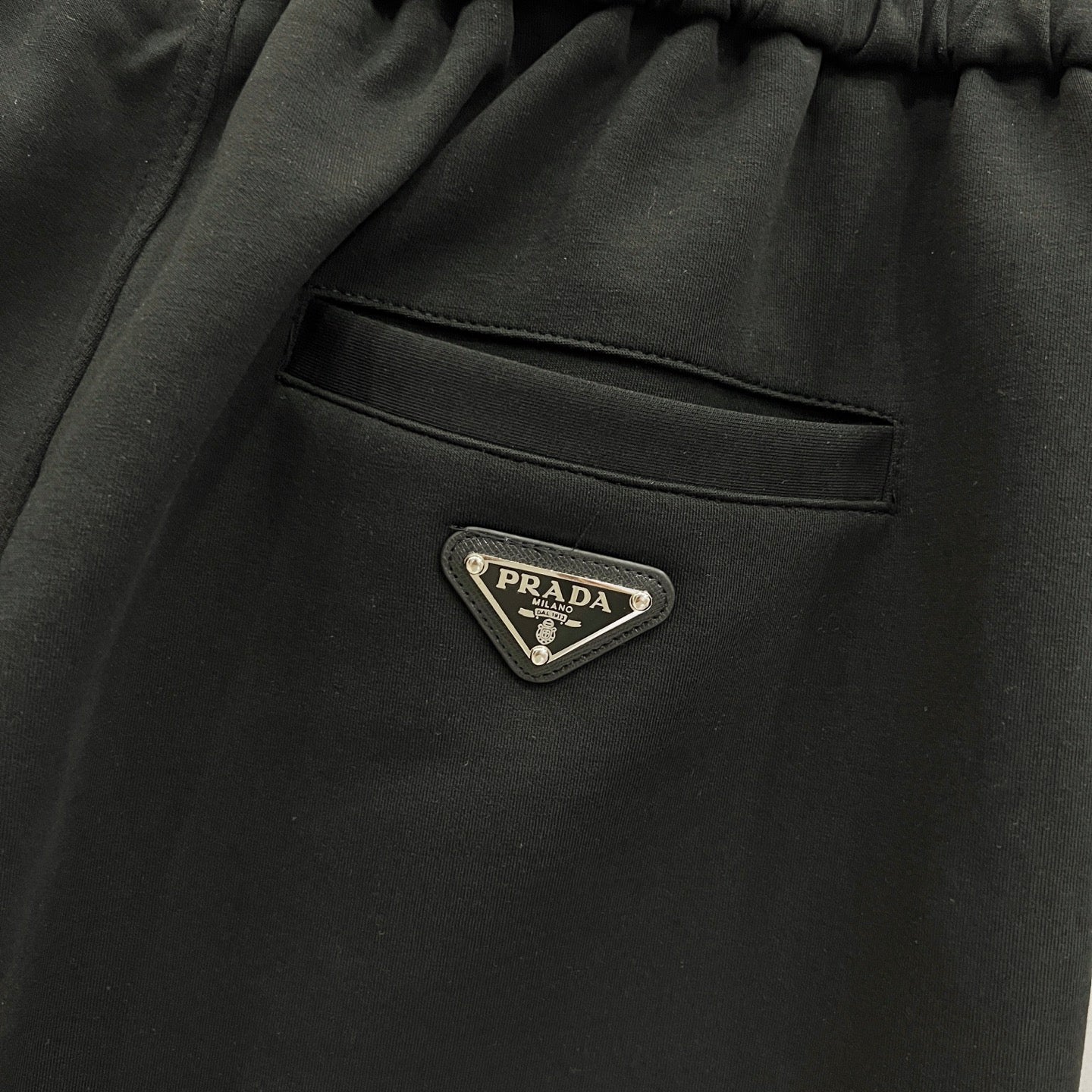 LuxluxHouse Best Quality Clothes Pants Prada