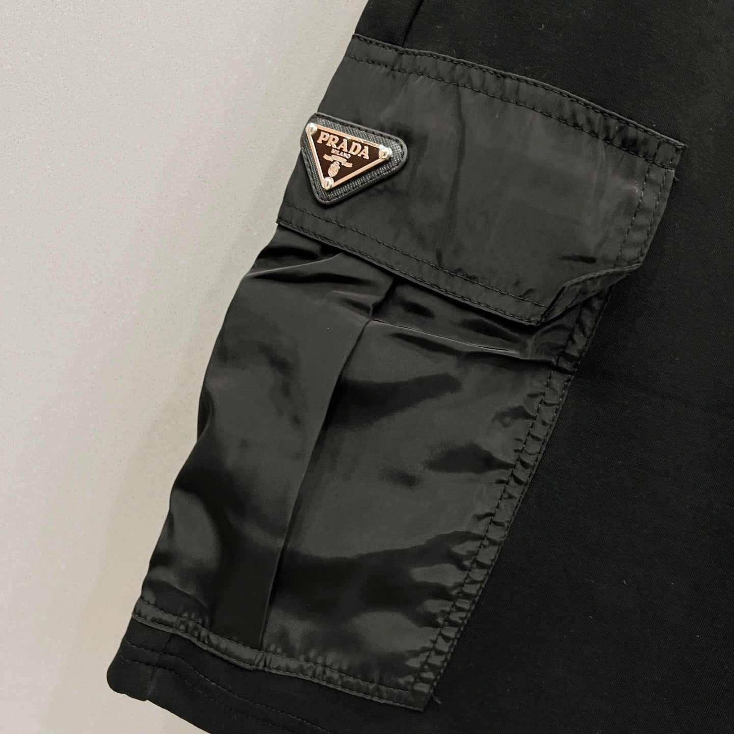 LuxluxHouse Best Quality Clothes Pants Prada