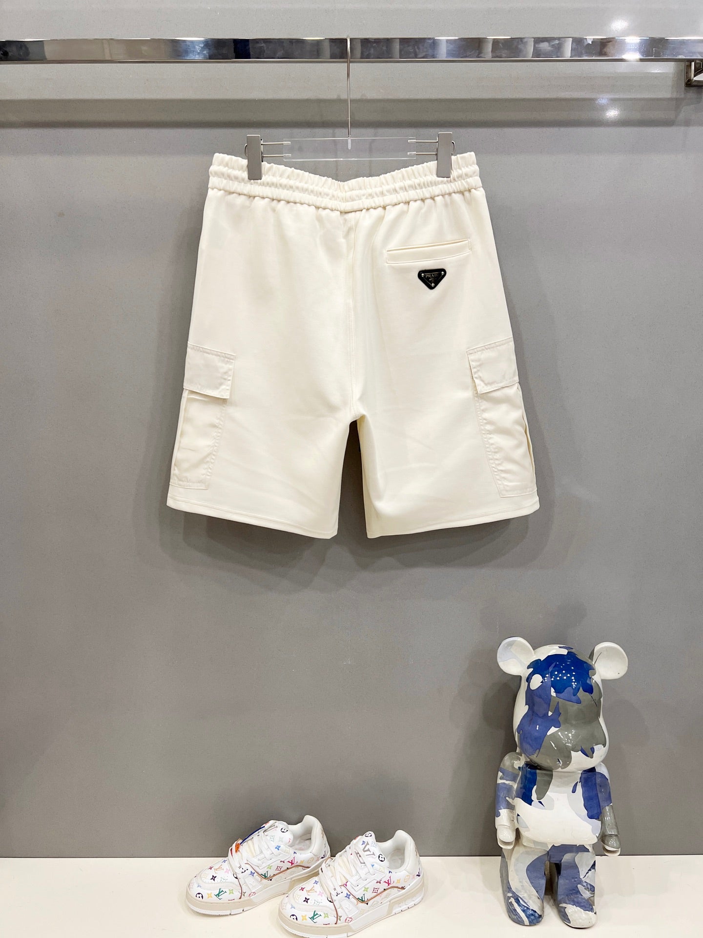 LuxluxHouse Best Quality Clothes Pants Prada