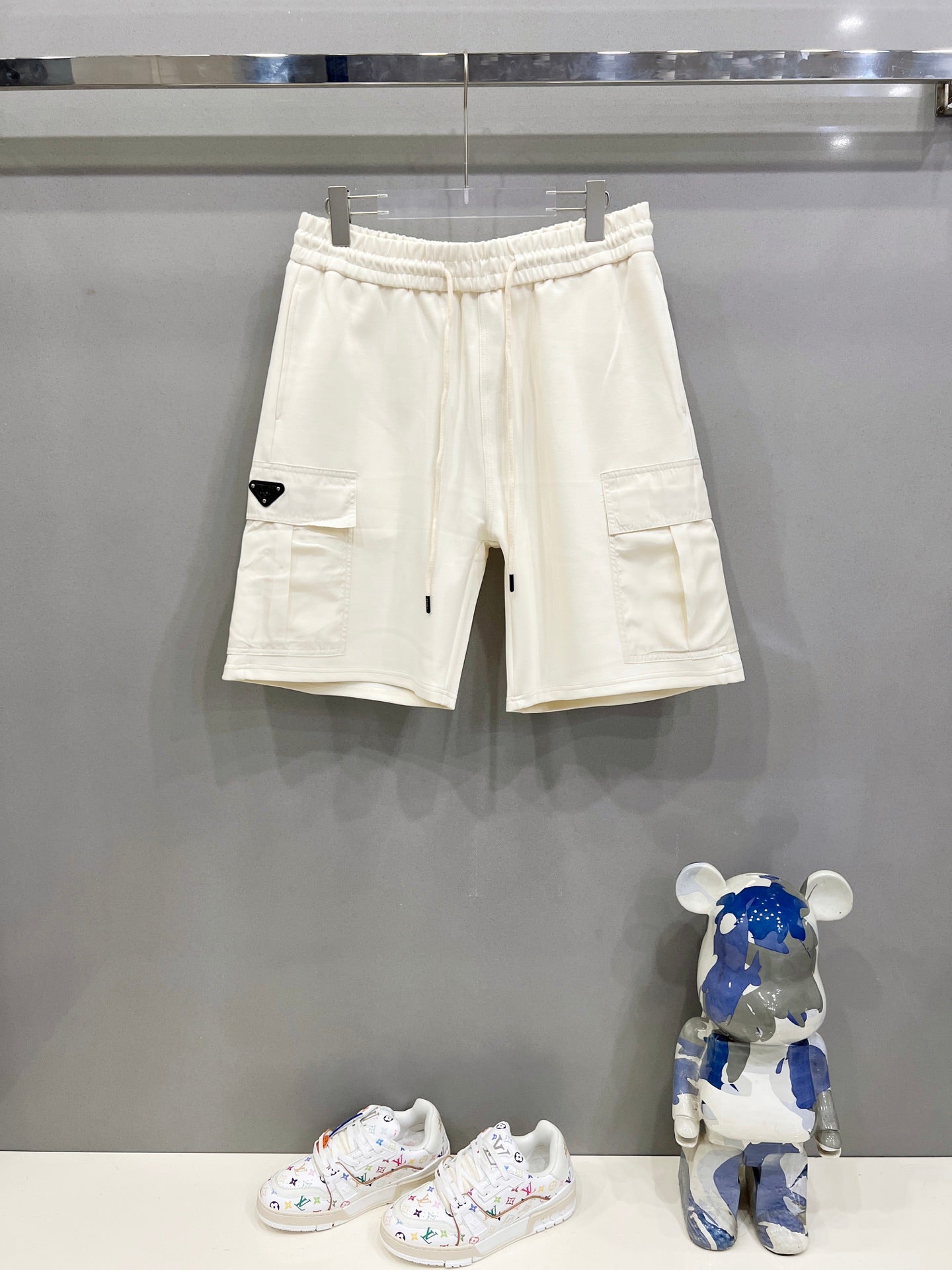 LuxluxHouse Best Quality Clothes Pants Prada