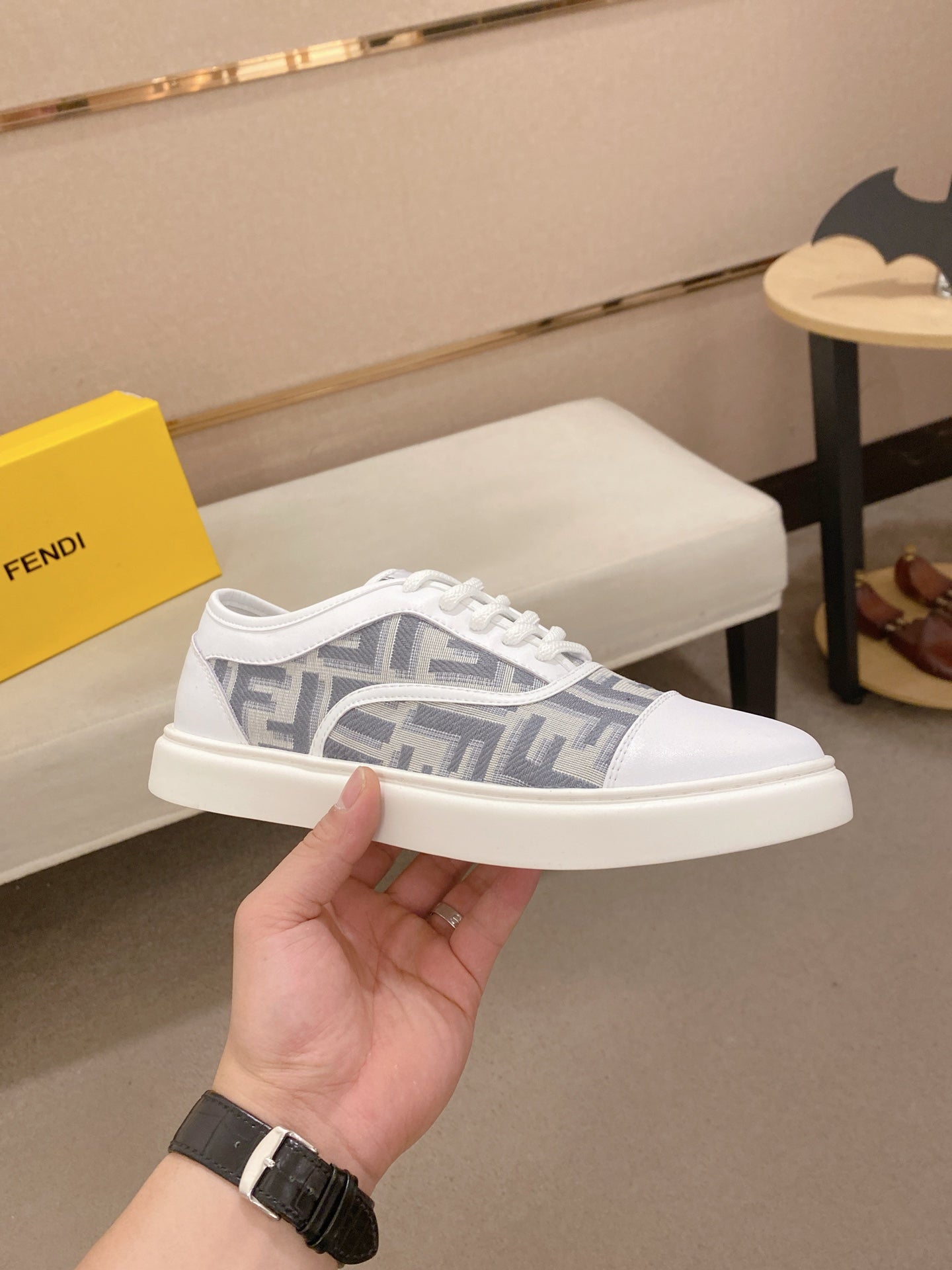 LuxluxHouse Best Quality Shoes Fendi