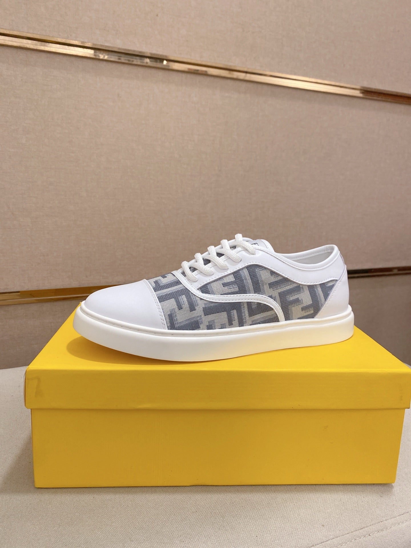 LuxluxHouse Best Quality Shoes Fendi
