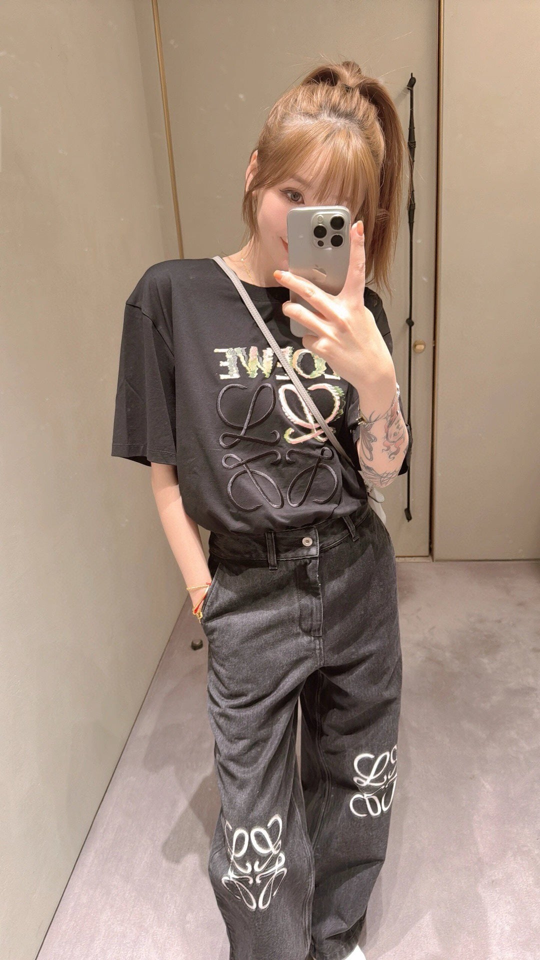 LuxluxHouse Best Quality Clothes T-shirt Loewe