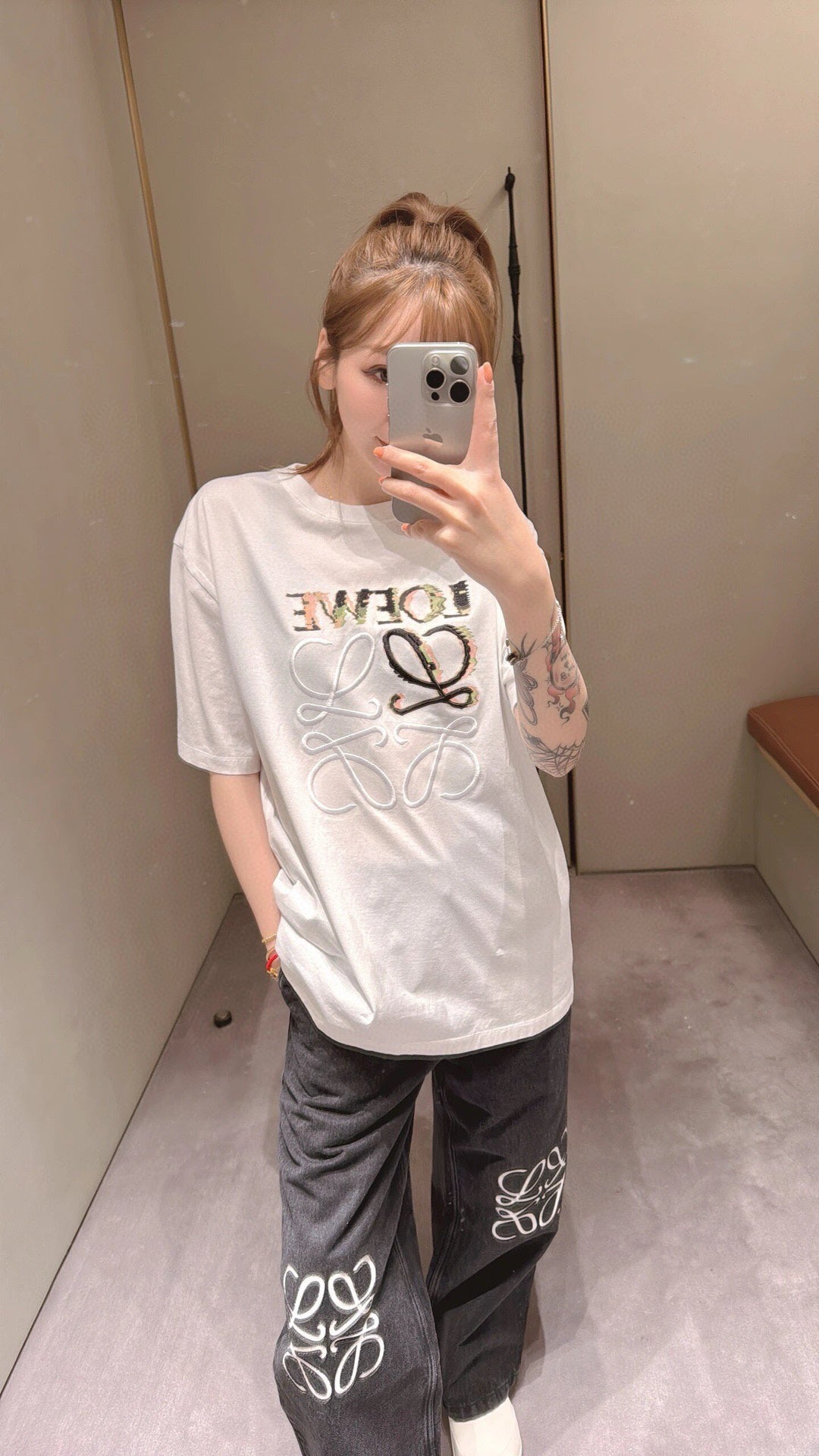 LuxluxHouse Best Quality Clothes T-shirt Loewe