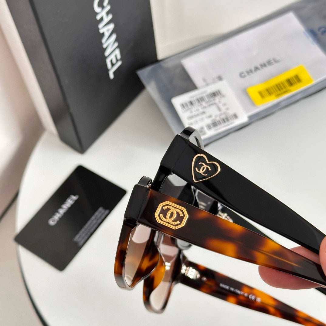 LuxluxHouse Best Quality Glasses Chanel