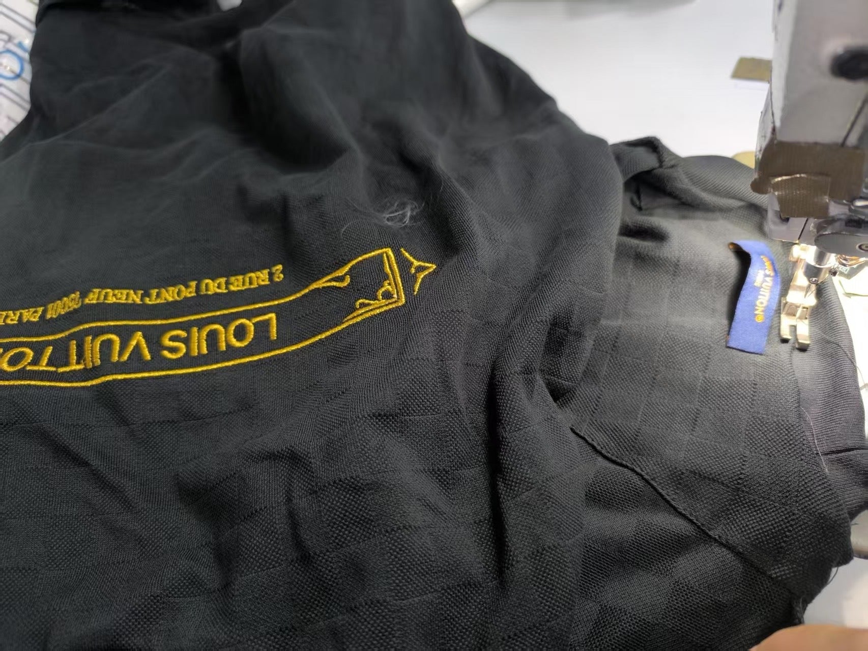 LuxluxHouse Best Quality Clothes T-shirt Louis Vuitton