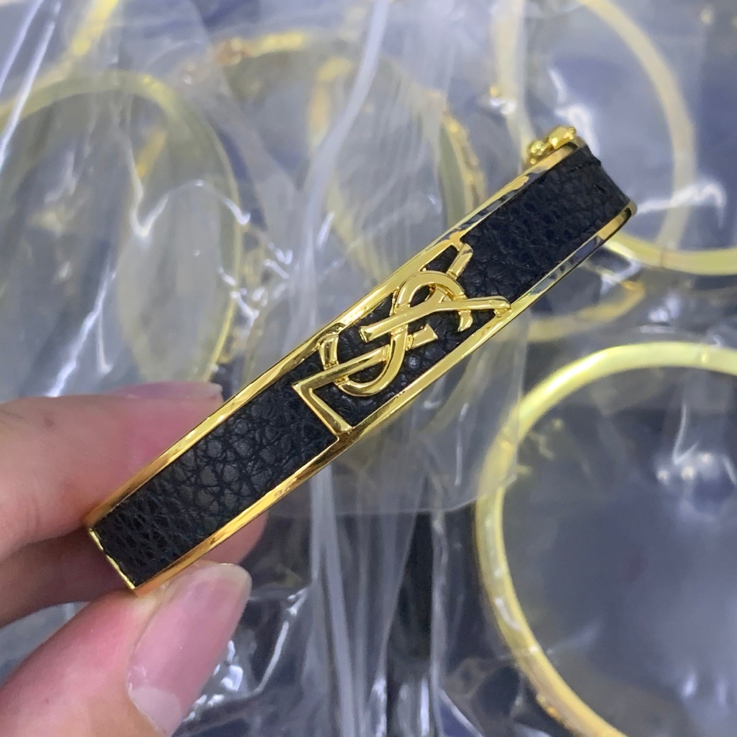 LuxluxHouse Low Price And High Quality Accessories YSL