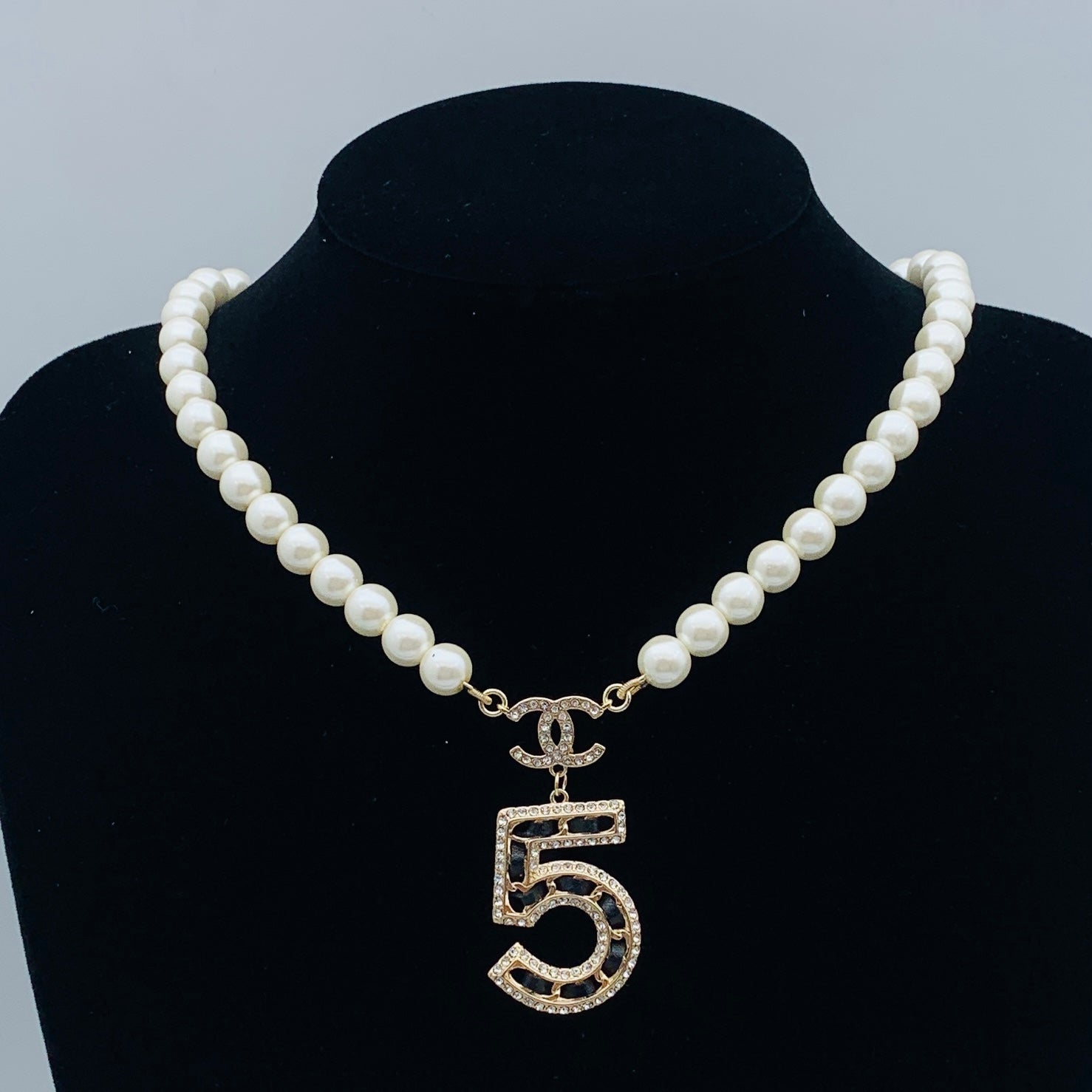 LuxluxHouse Low Price And High Quality Accessories Chanel