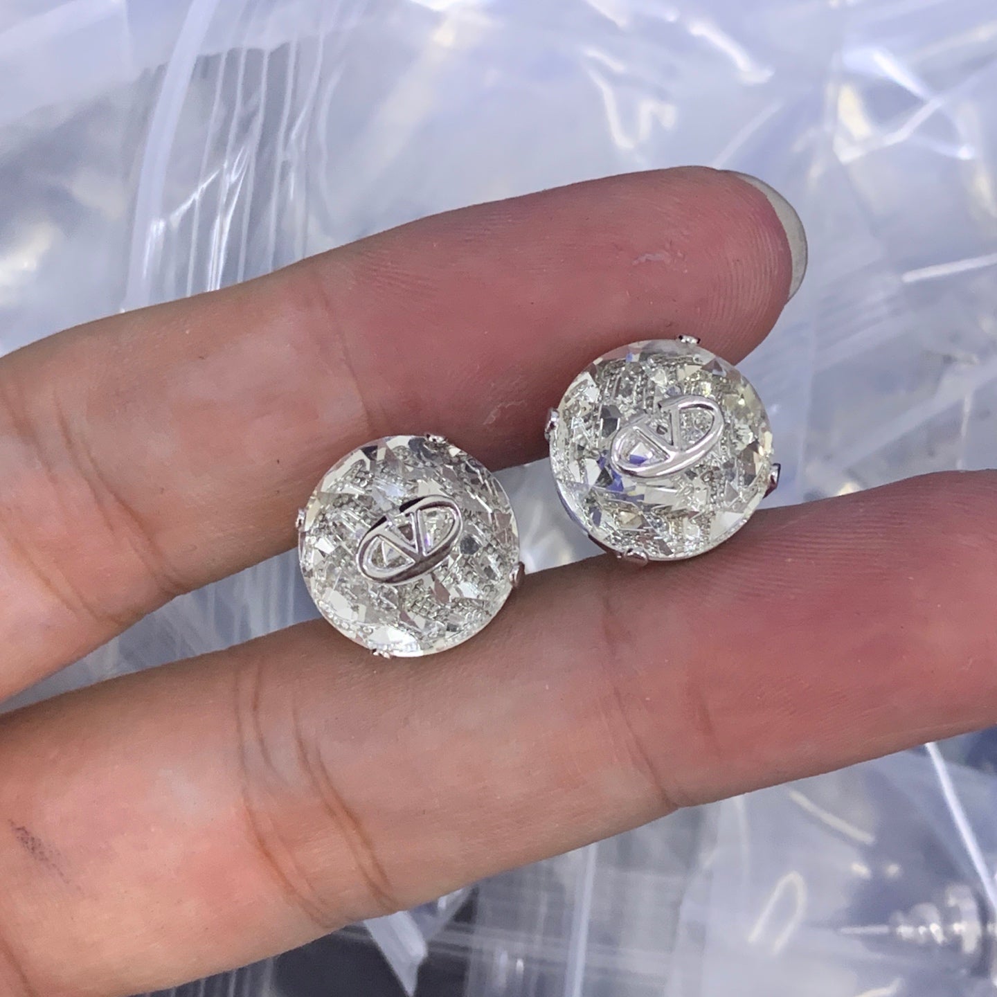 LuxluxHouse Low Price And High Quality Accessories Valentino