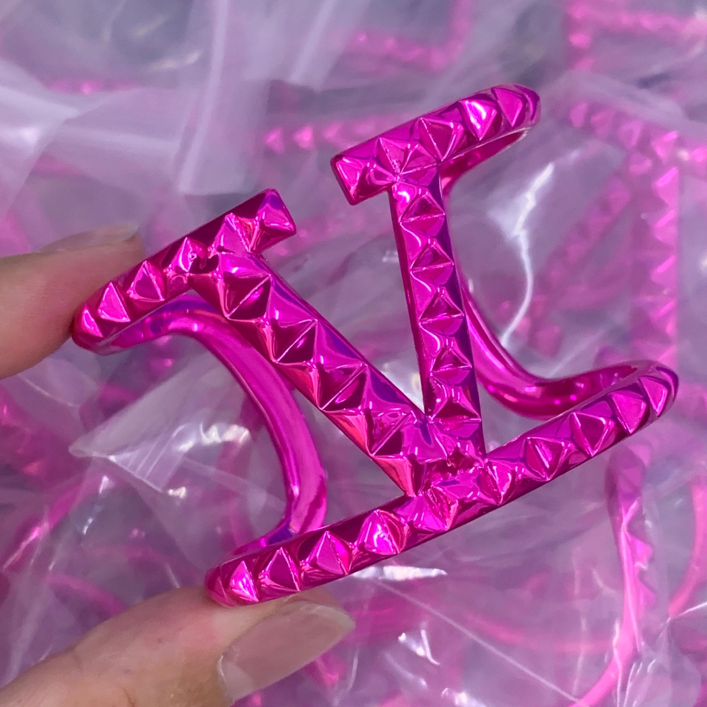 LuxluxHouse Low Price And High Quality Accessories Valentino