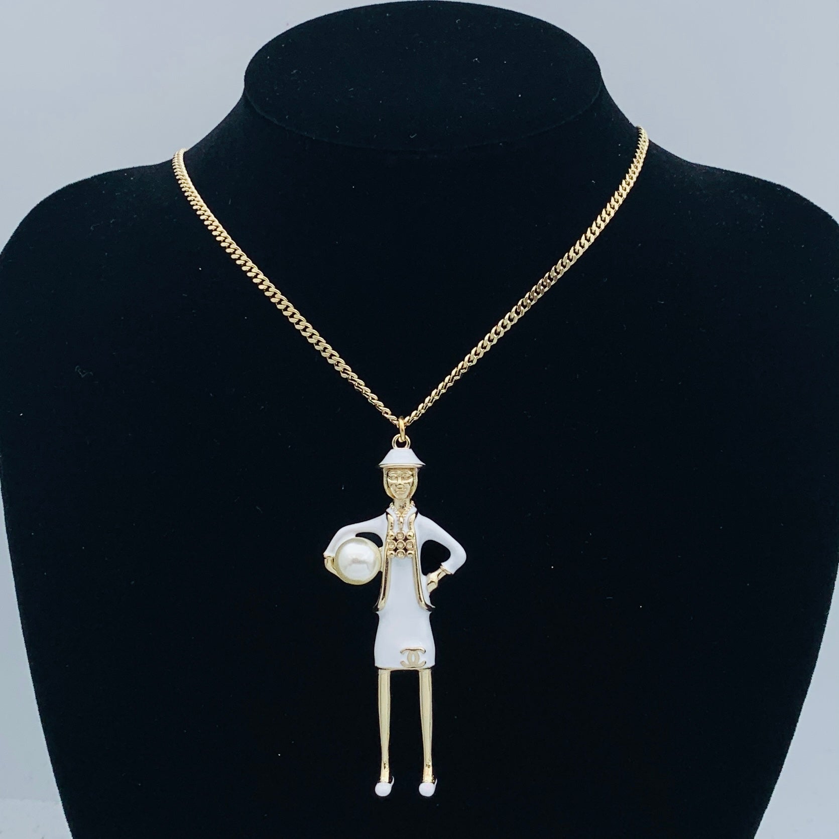 LuxluxHouse Low Price And High Quality Accessories Chanel