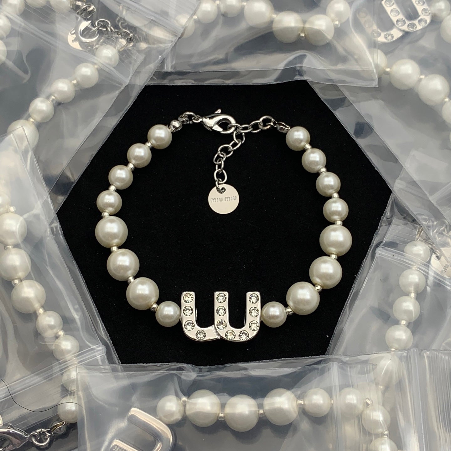 LuxluxHouse Low Price And High Quality Accessories Miu Miu