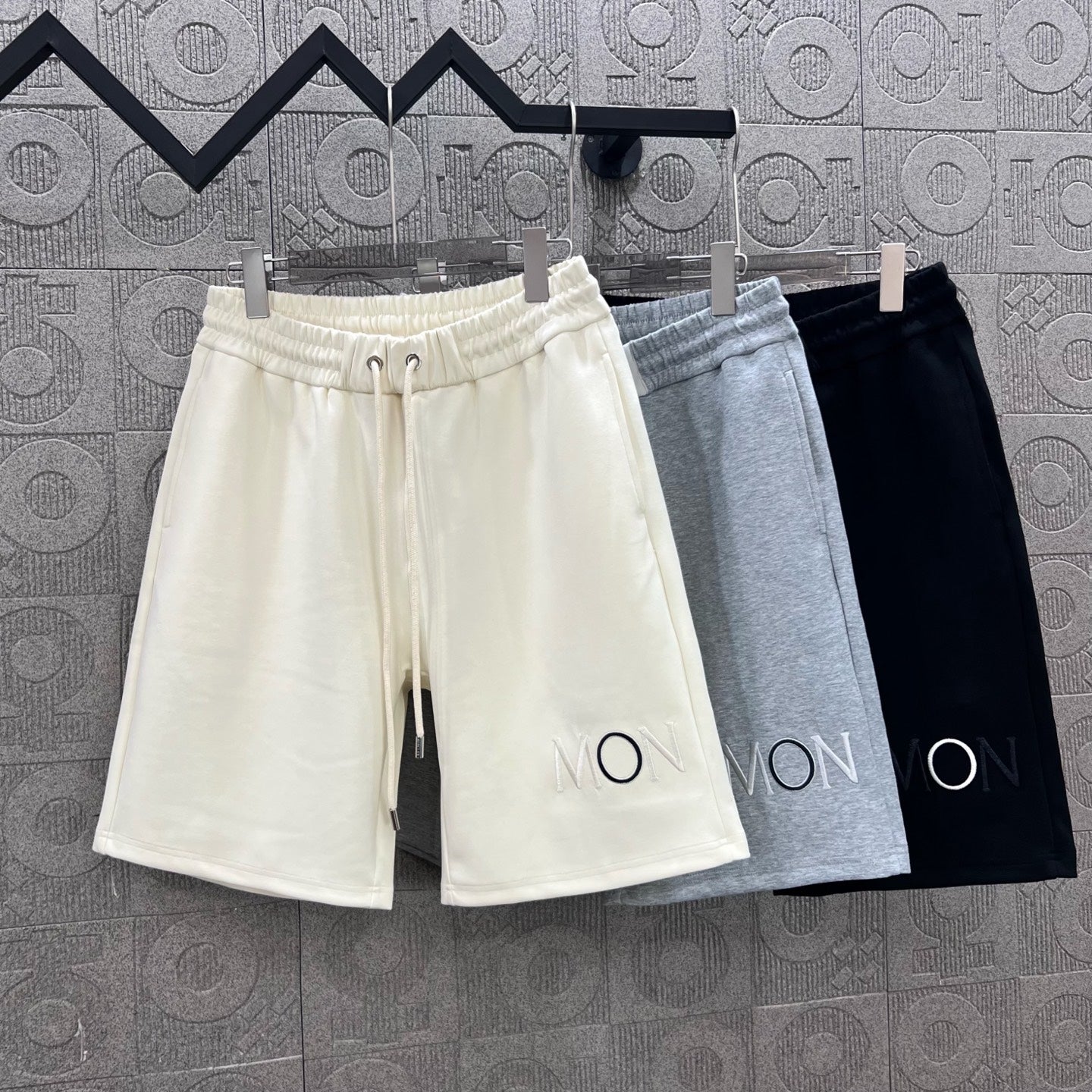 LuxluxHouse Best Quality Clothes Pants Moncler