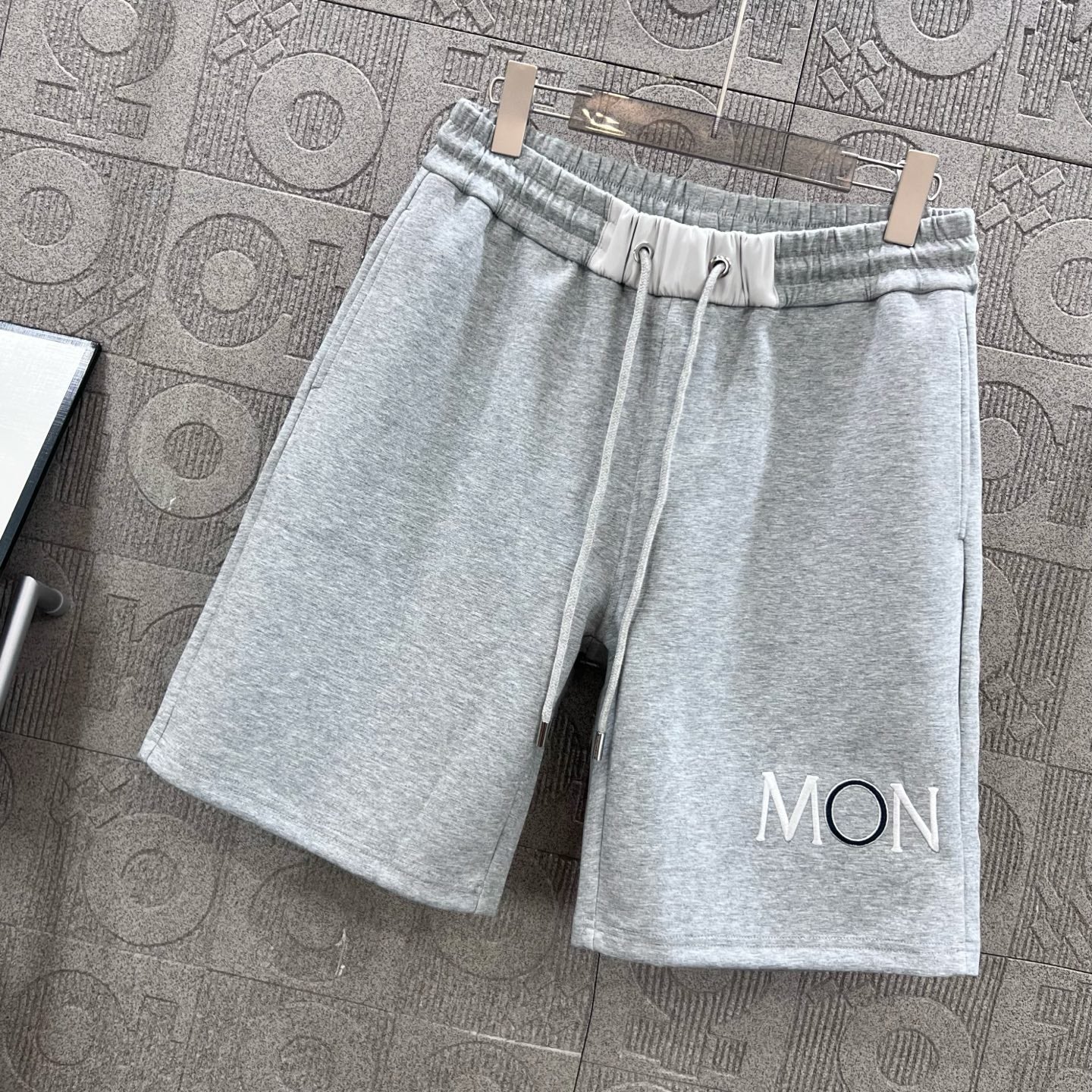 LuxluxHouse Best Quality Clothes Pants Moncler