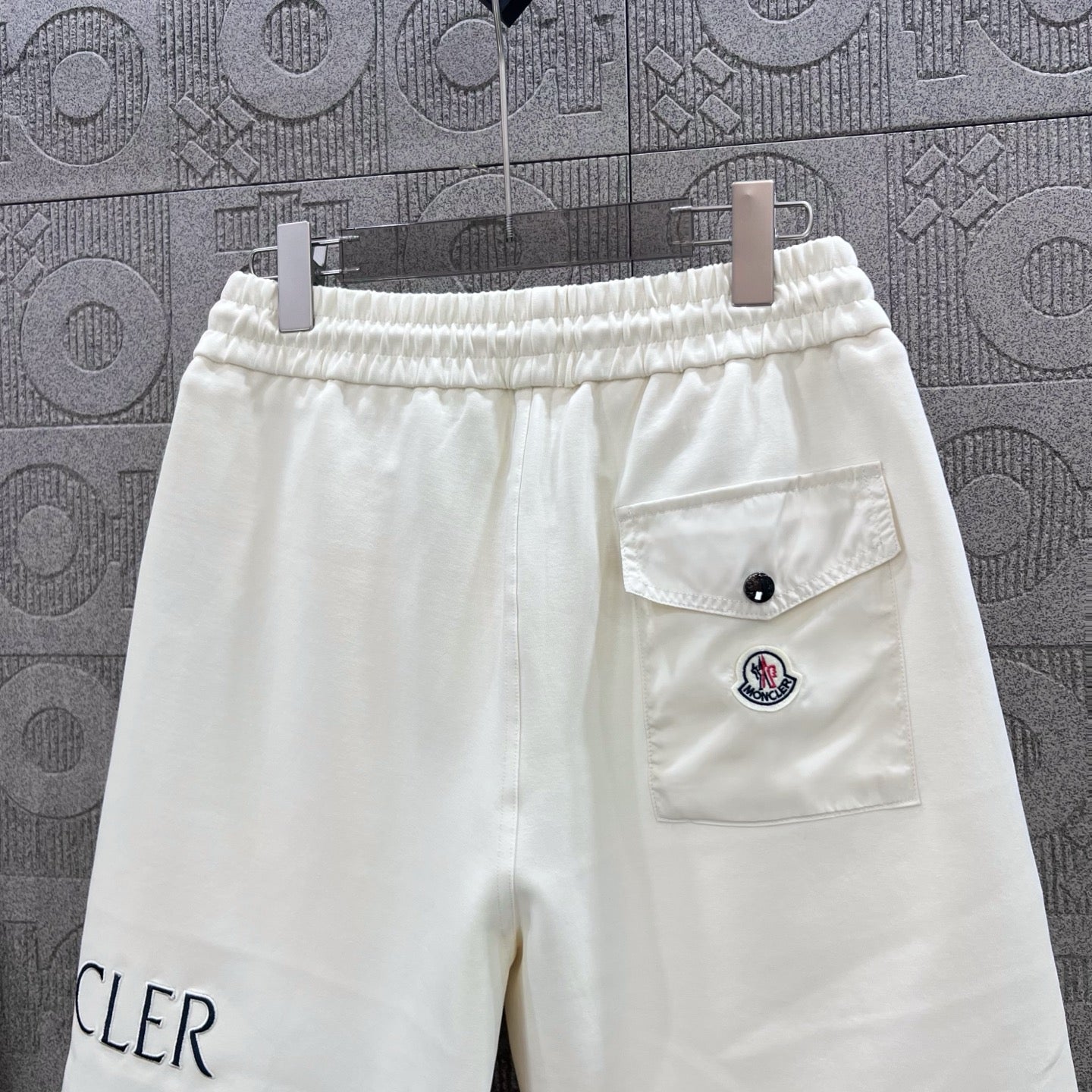 LuxluxHouse Best Quality Clothes Pants Moncler