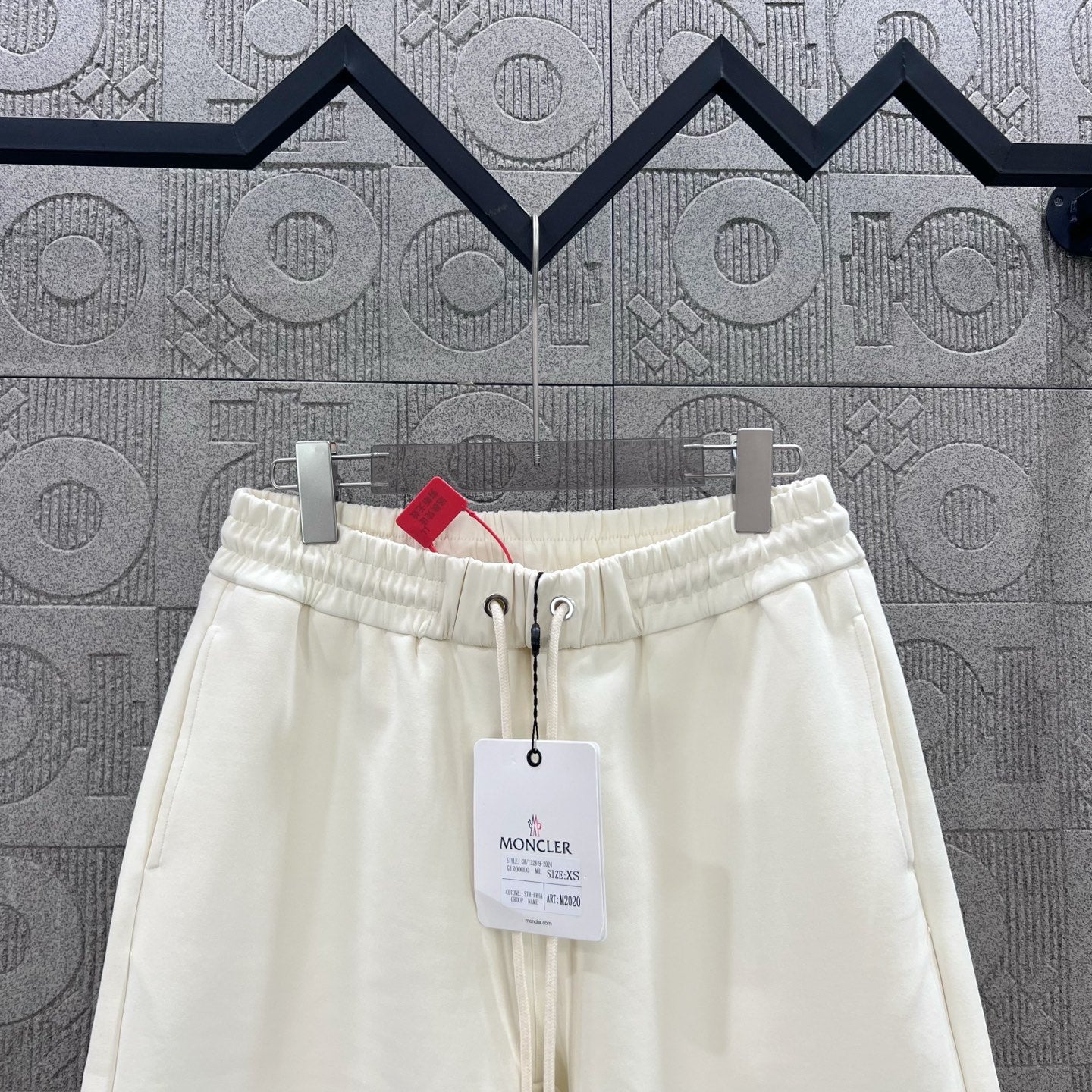 LuxluxHouse Best Quality Clothes Pants Moncler