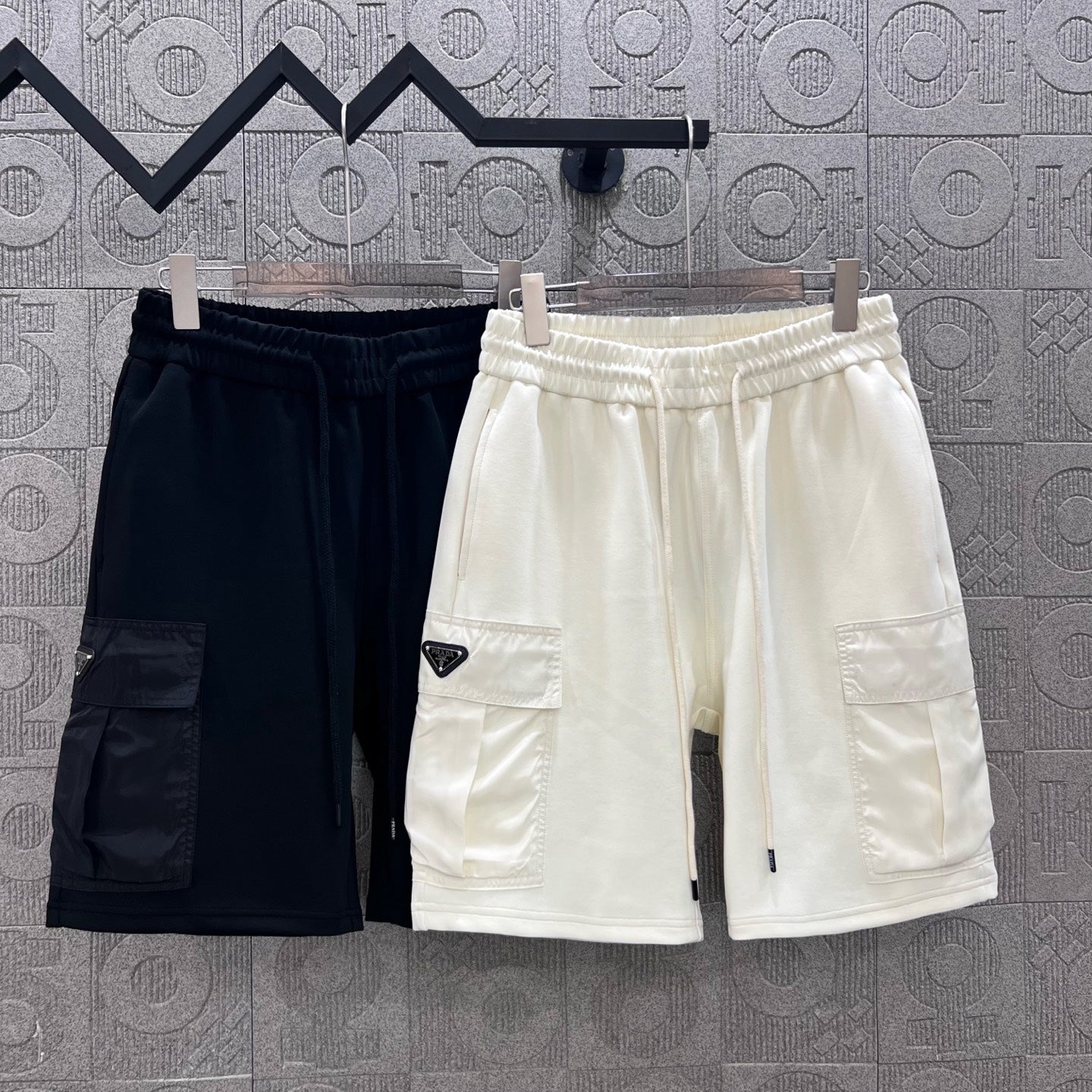 LuxluxHouse Best Quality Clothes Pants Prada