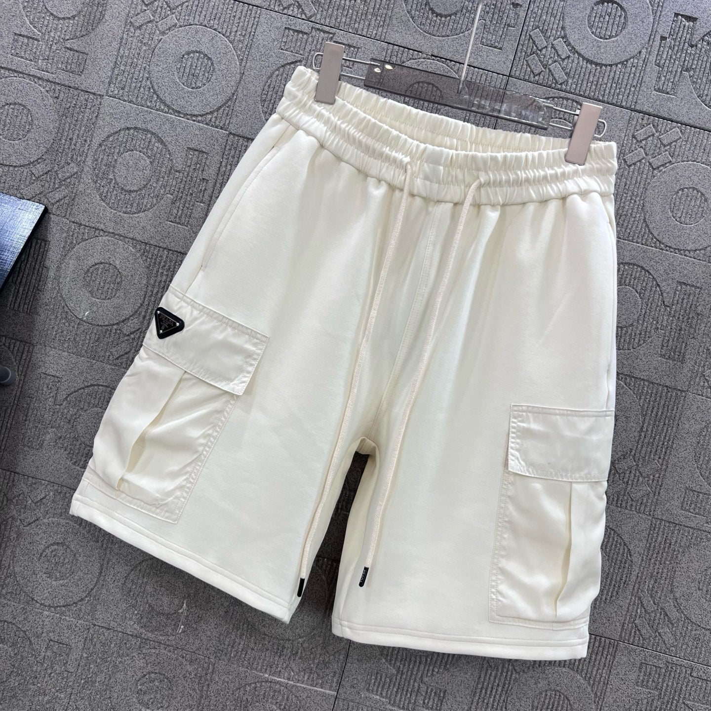 LuxluxHouse Best Quality Clothes Pants Prada