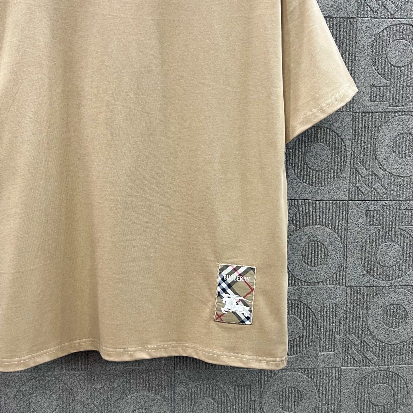 LuxluxHouse Best Quality Clothes Burberry T-shirt