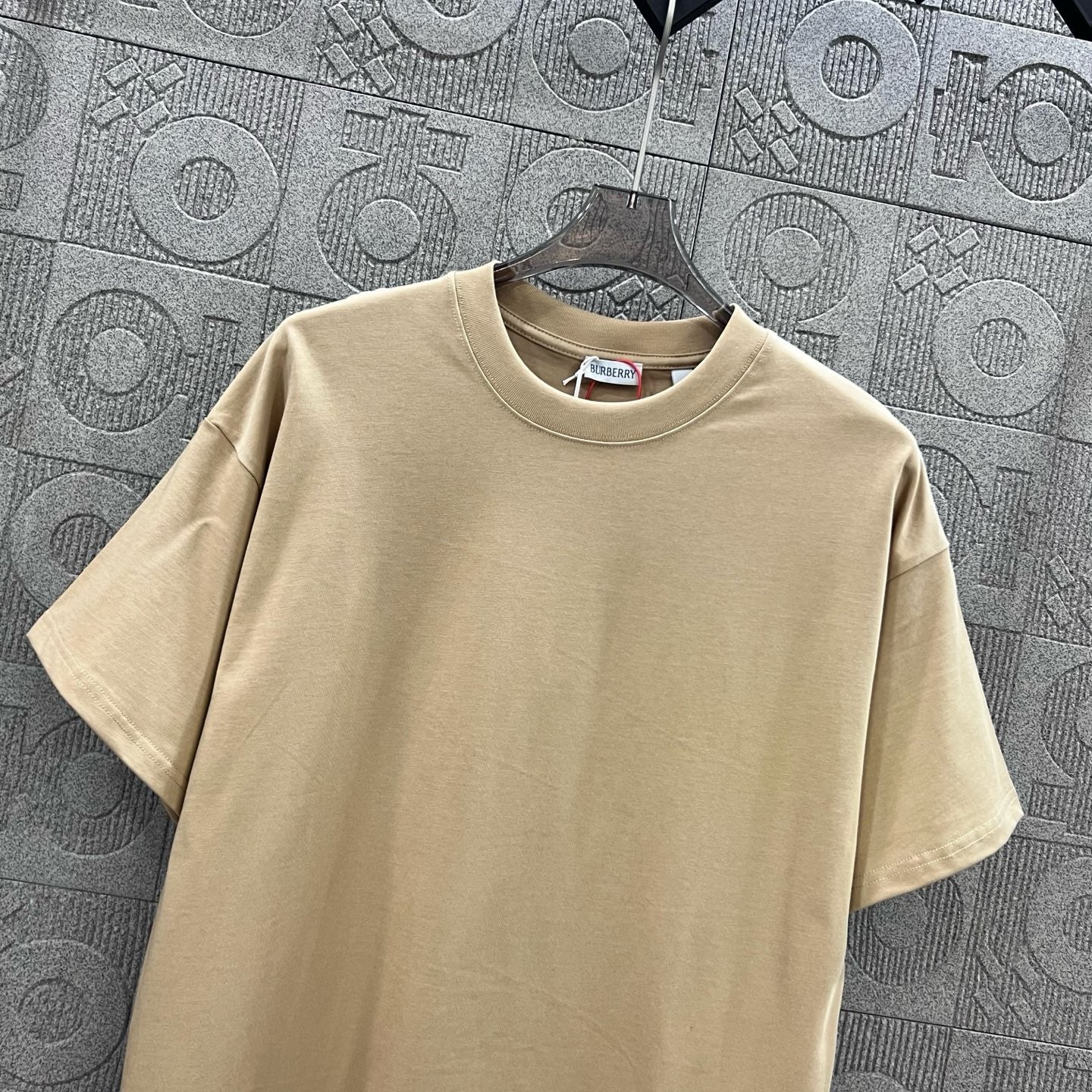 LuxluxHouse Best Quality Clothes Burberry T-shirt