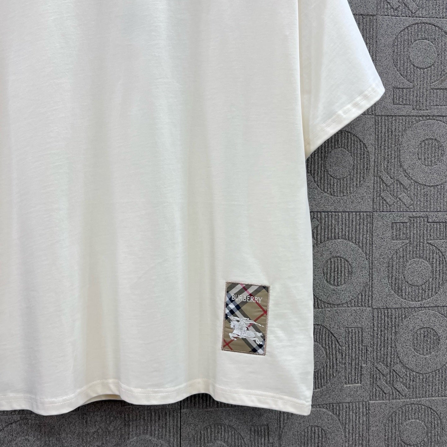 LuxluxHouse Best Quality Clothes Burberry T-shirt