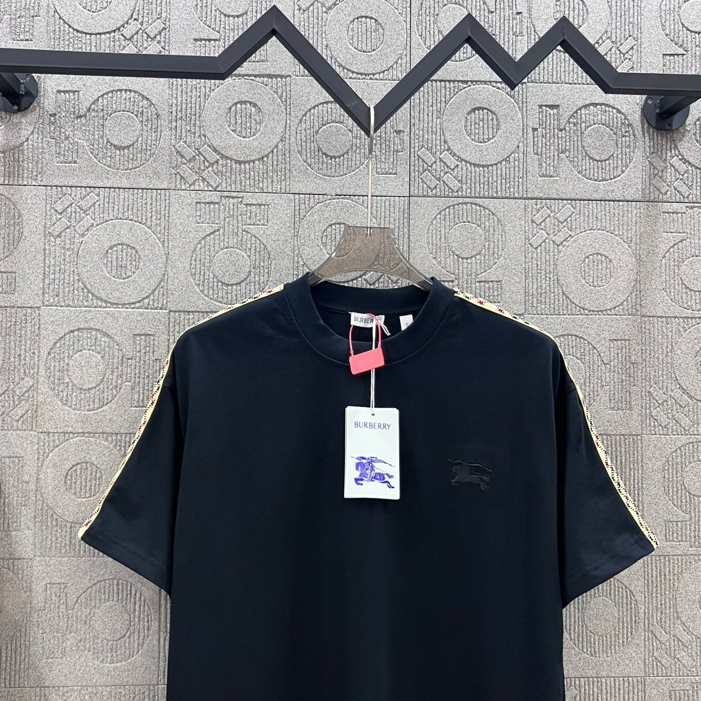 LuxluxHouse Best Quality Clothes Burberry T-shirt