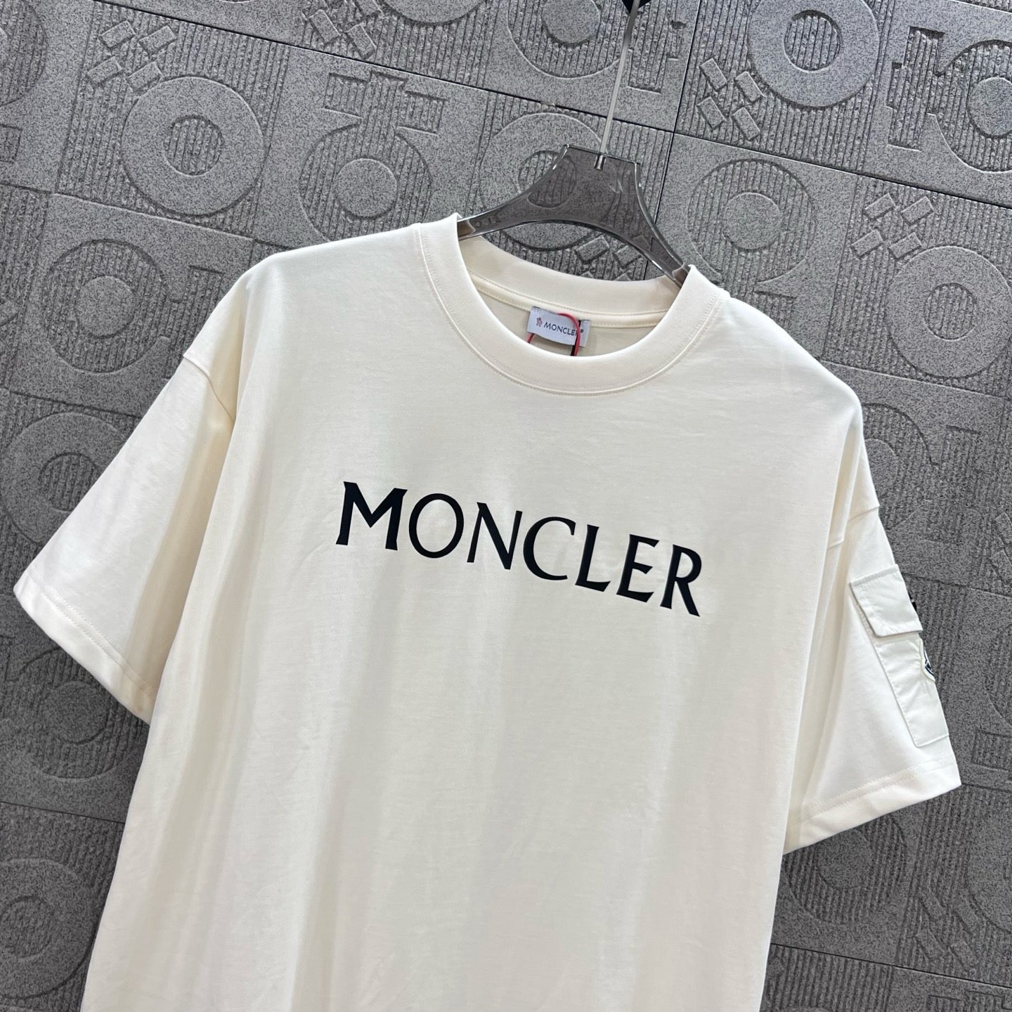 LuxluxHouse Best Quality Clothes T-shirt Moncler