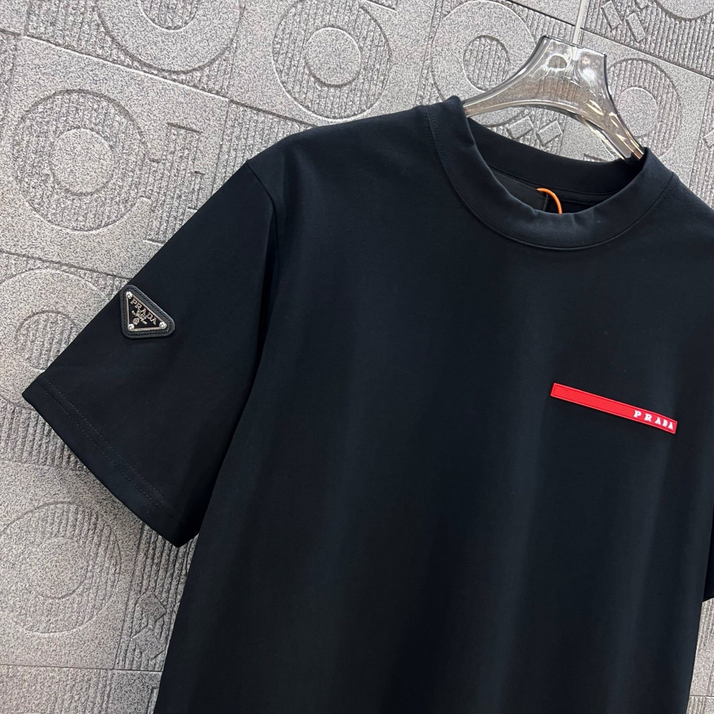 LuxluxHouse Best Quality Clothes T-shirt Prada