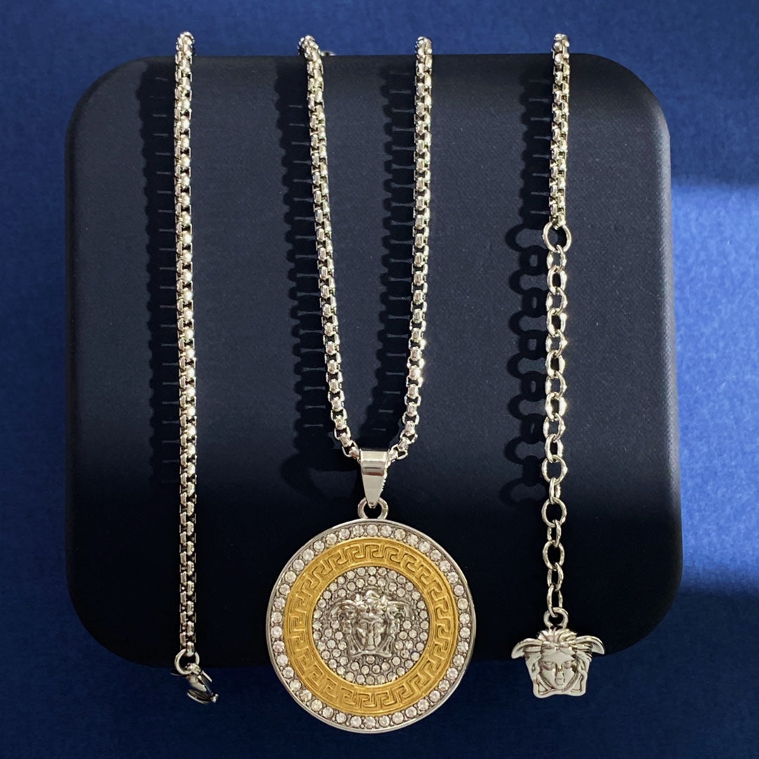 LuxluxHouse Best Quality Accessories Versace
