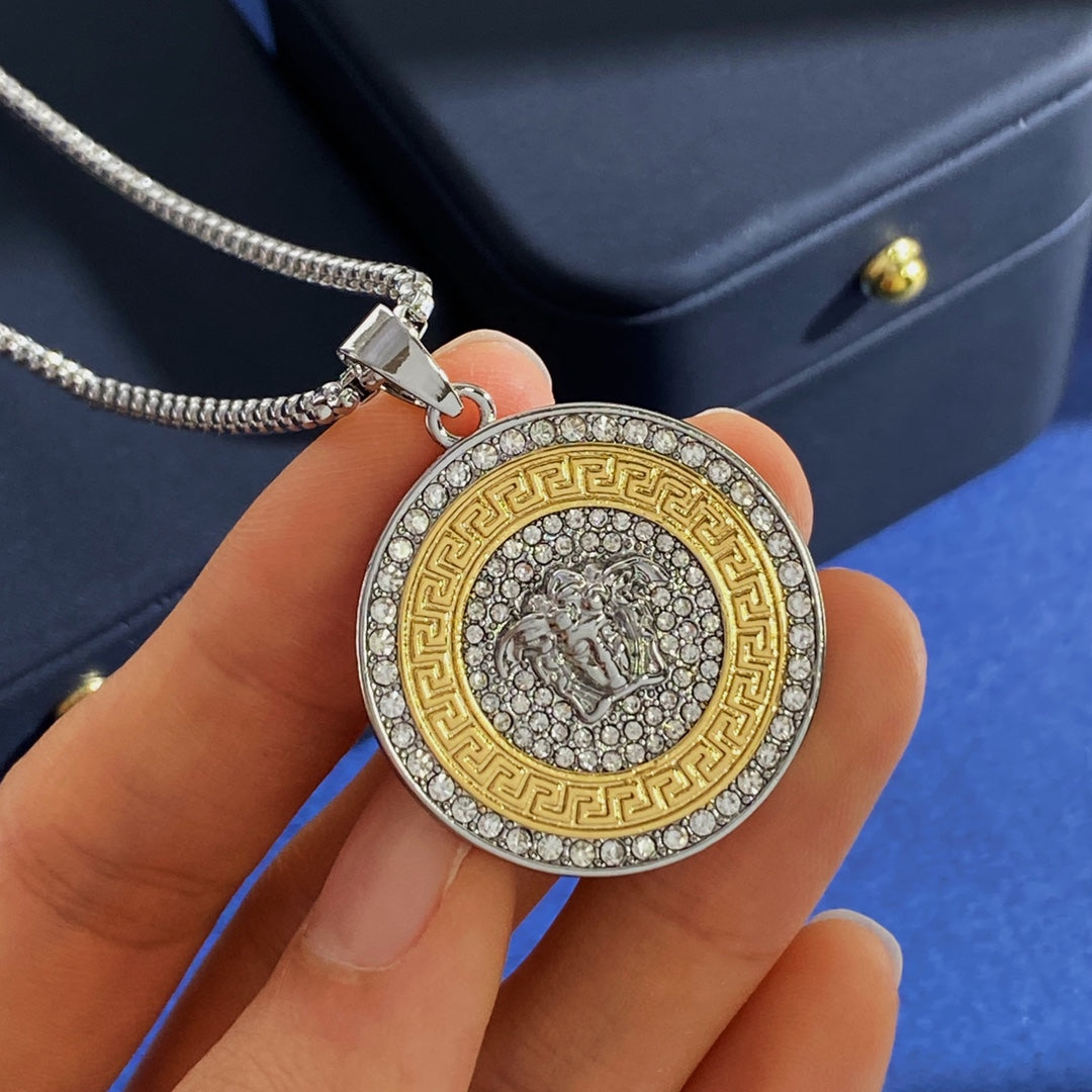 LuxluxHouse Best Quality Accessories Versace
