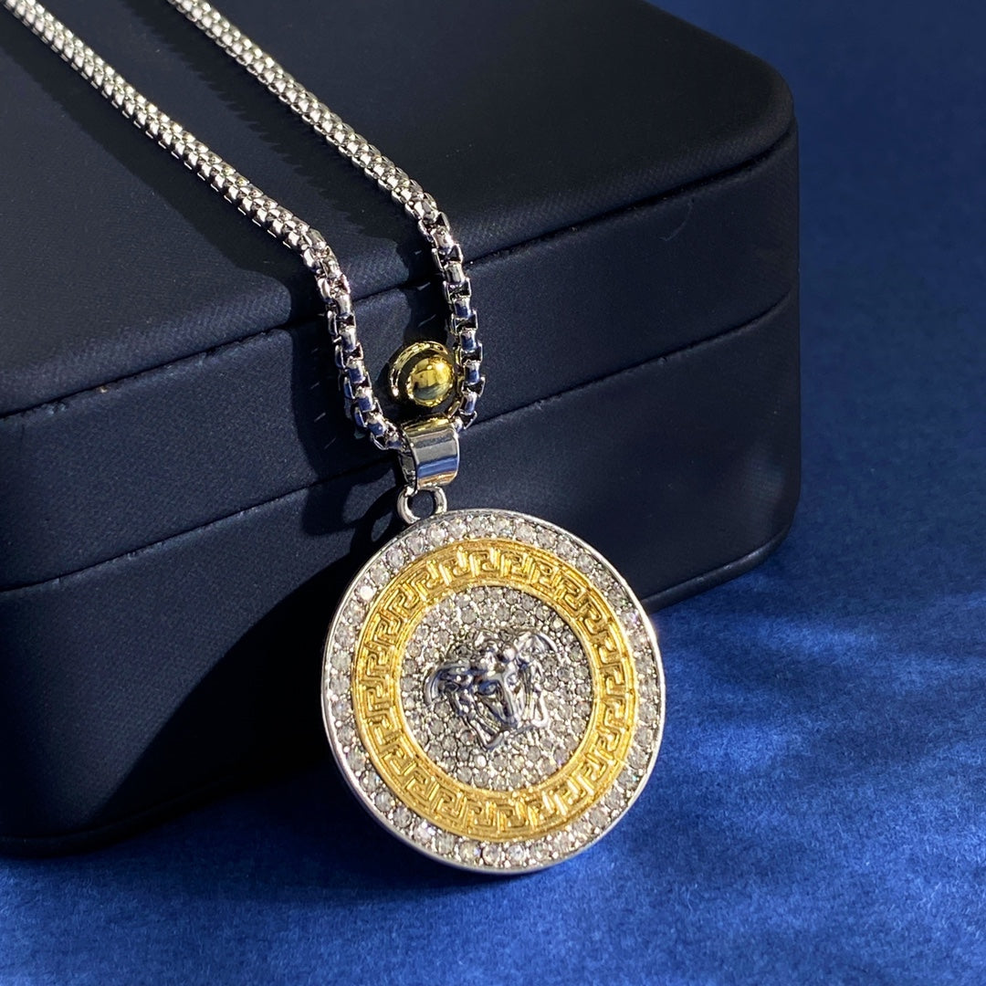 LuxluxHouse Best Quality Accessories Versace