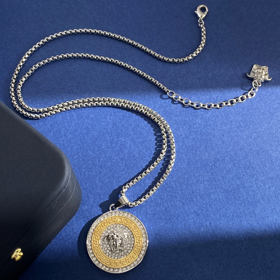 LuxluxHouse Best Quality Accessories Versace
