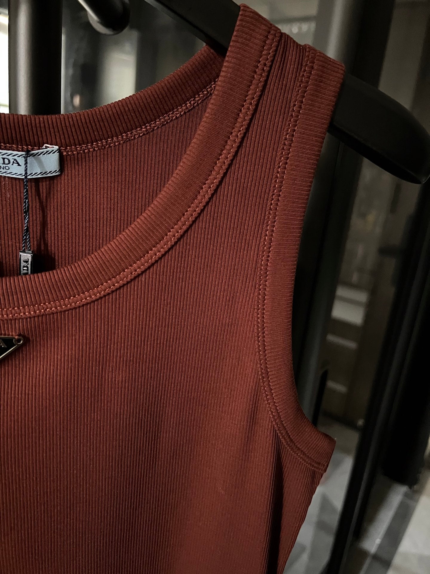 LuxluxHouse Best Quality Clothes T-shirt Prada