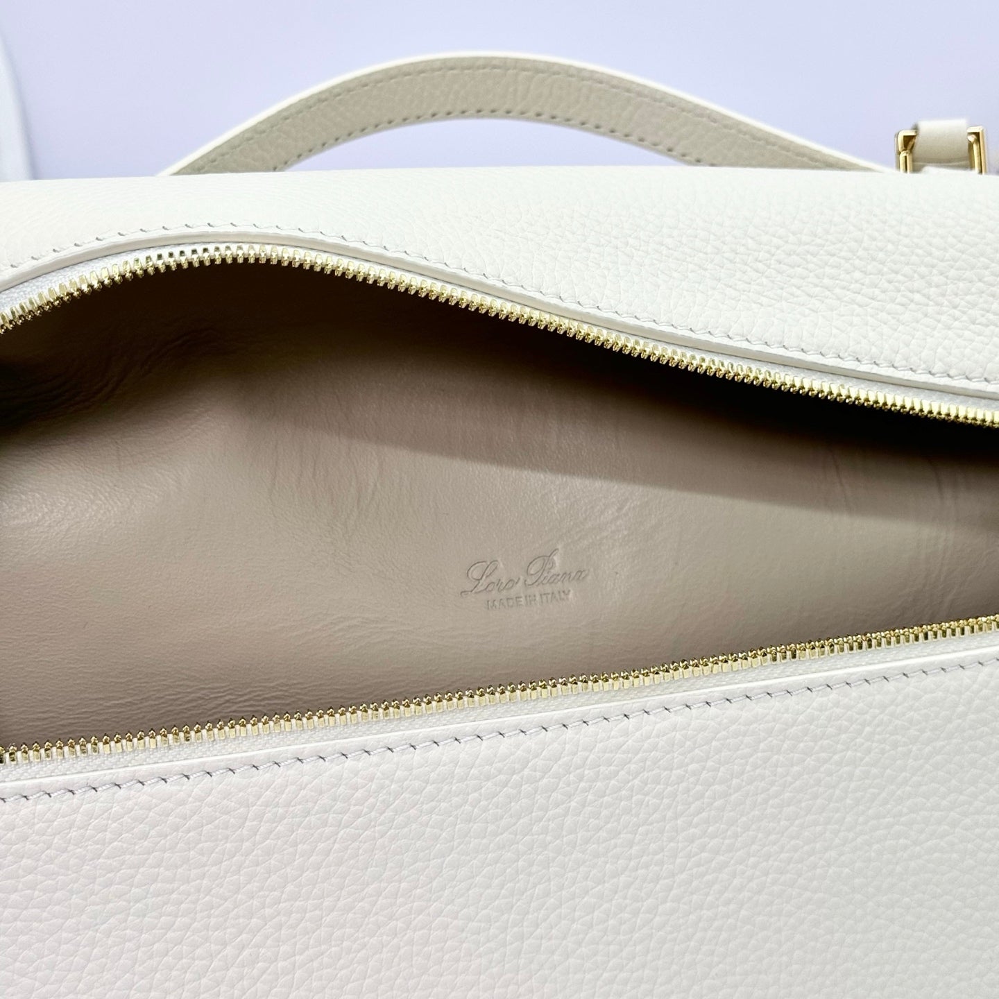 LuxluxHouse Best Quality Bags Loro Piana Women