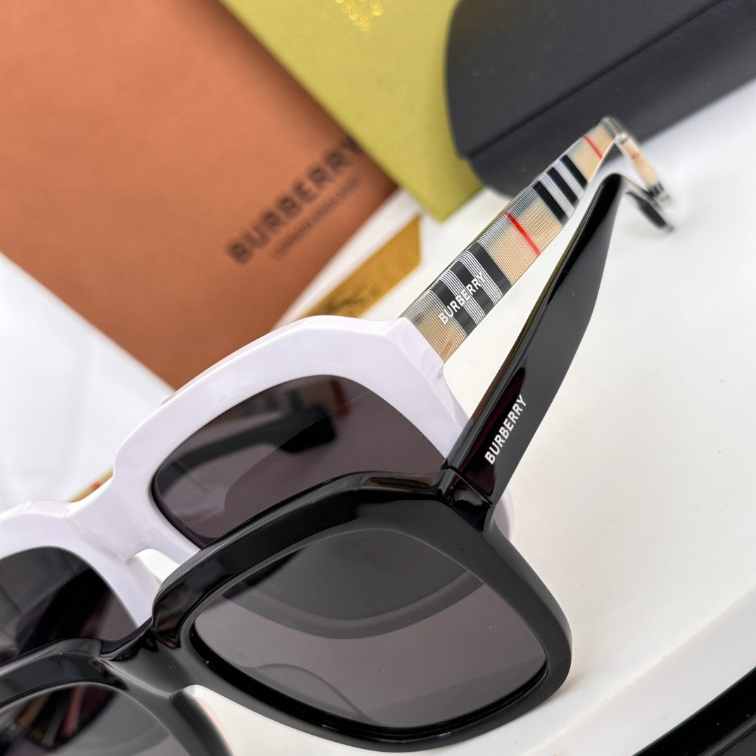 LuxluxHouse Best Quality Glasses Burberry