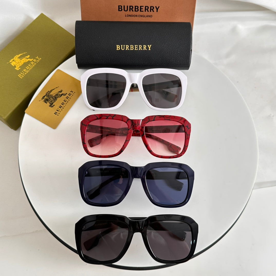 LuxluxHouse Best Quality Glasses Burberry