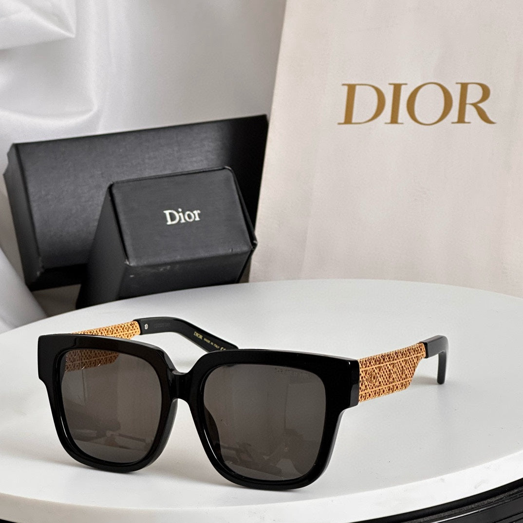 LuxluxHouse Best Quality Glasses Dior