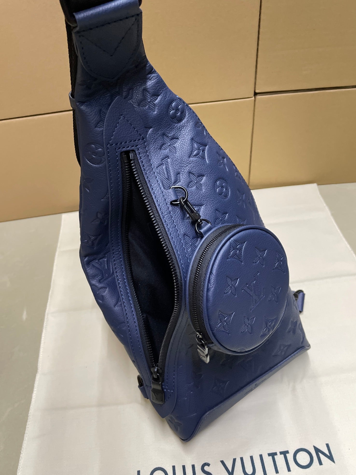 LuxluxHouse Best Quality Bags Louis Vuitton Men