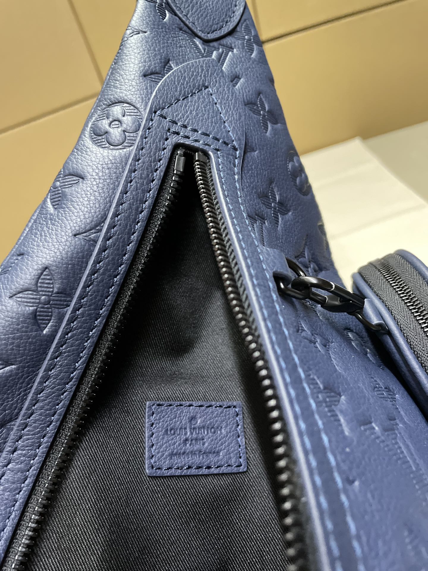 LuxluxHouse Best Quality Bags Louis Vuitton Men