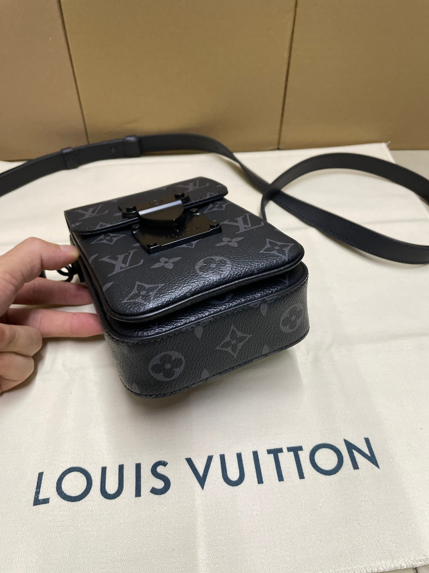 LuxluxHouse Best Quality Bags Louis Vuitton Men