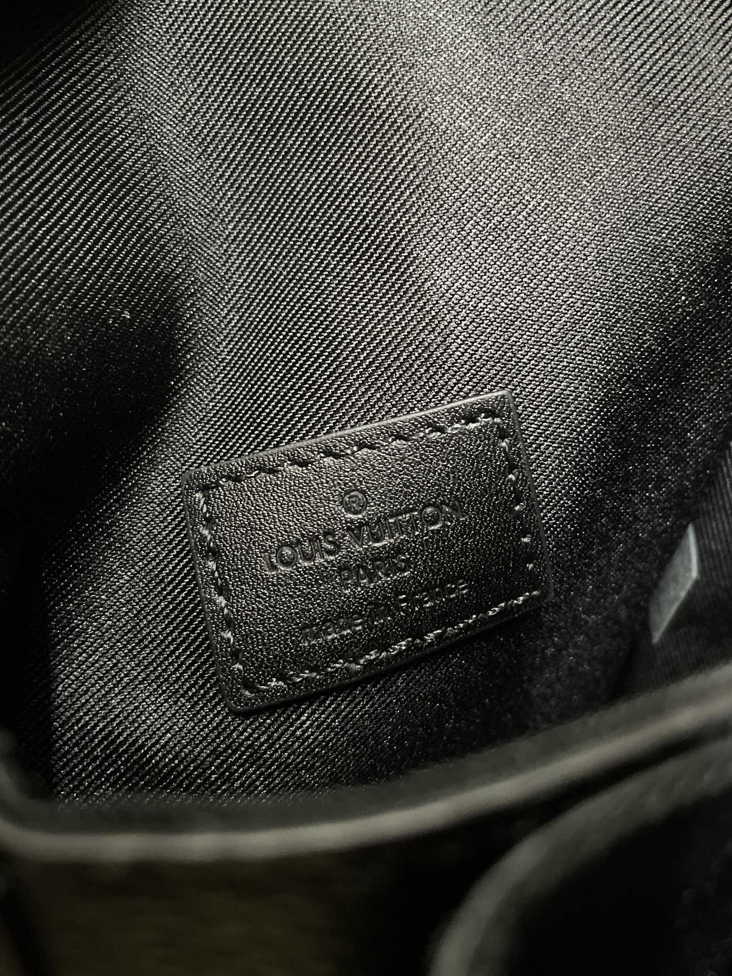 LuxluxHouse Best Quality Bags Louis Vuitton Men