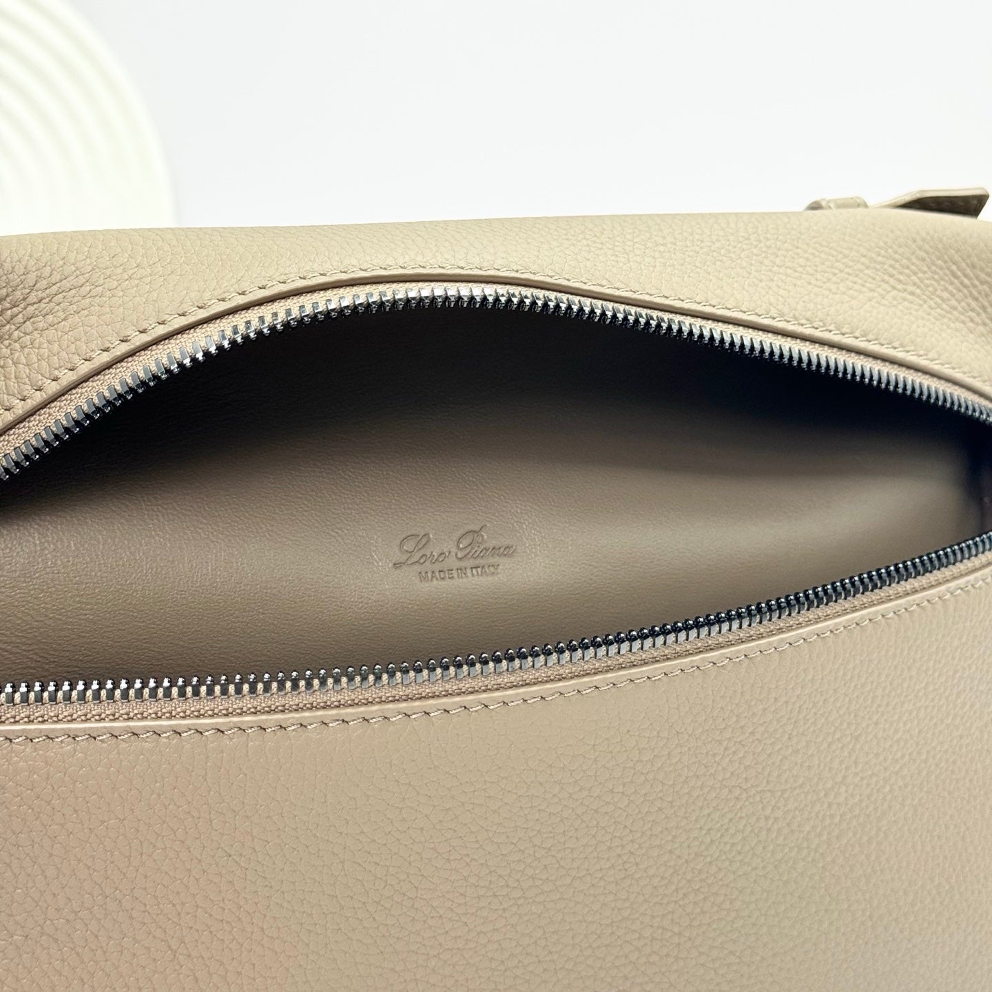 LuxluxHouse Best Quality Bags Loro Piana Women