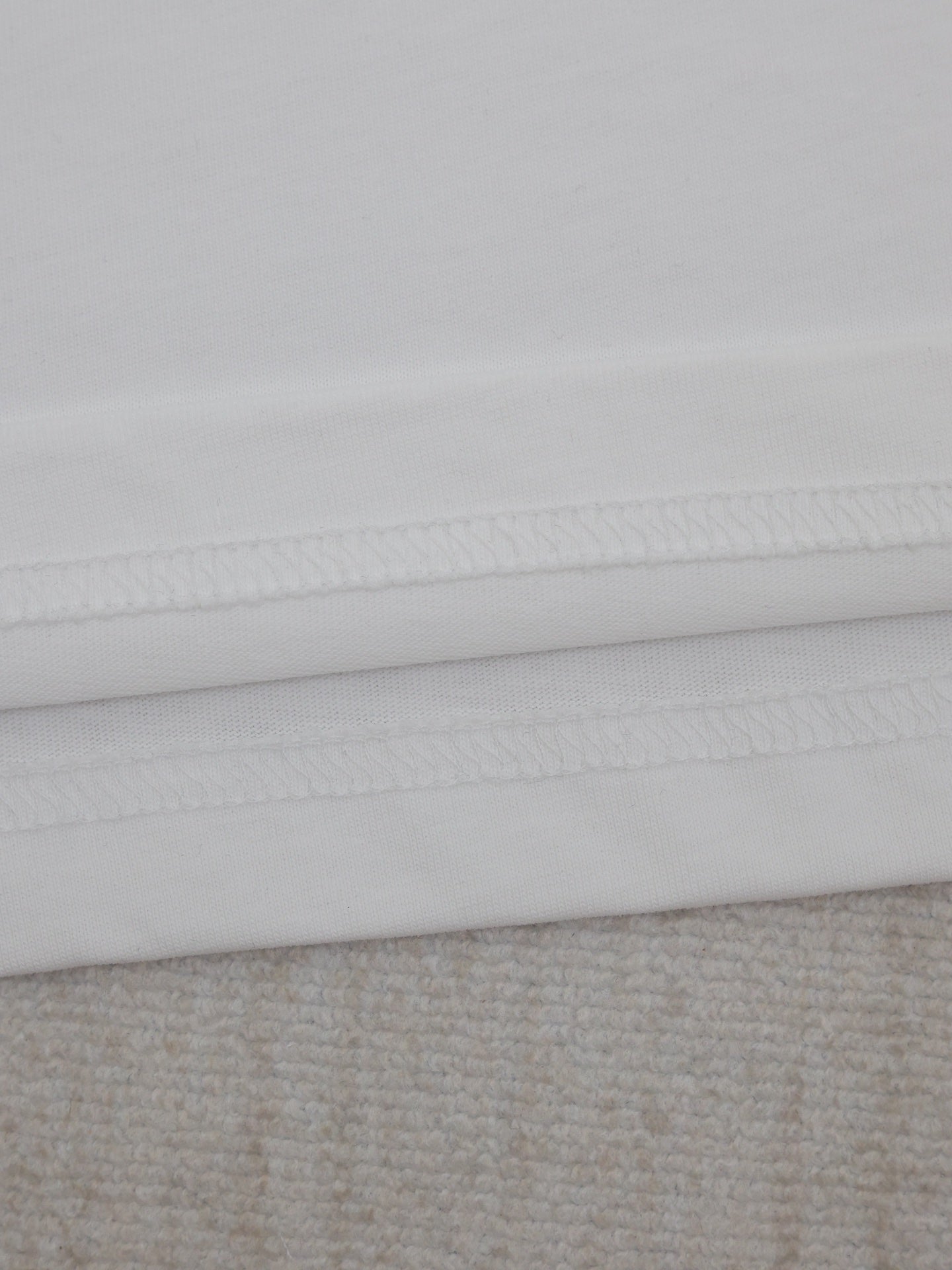 LuxluxHouse Best Quality Clothes T-shirt Prada