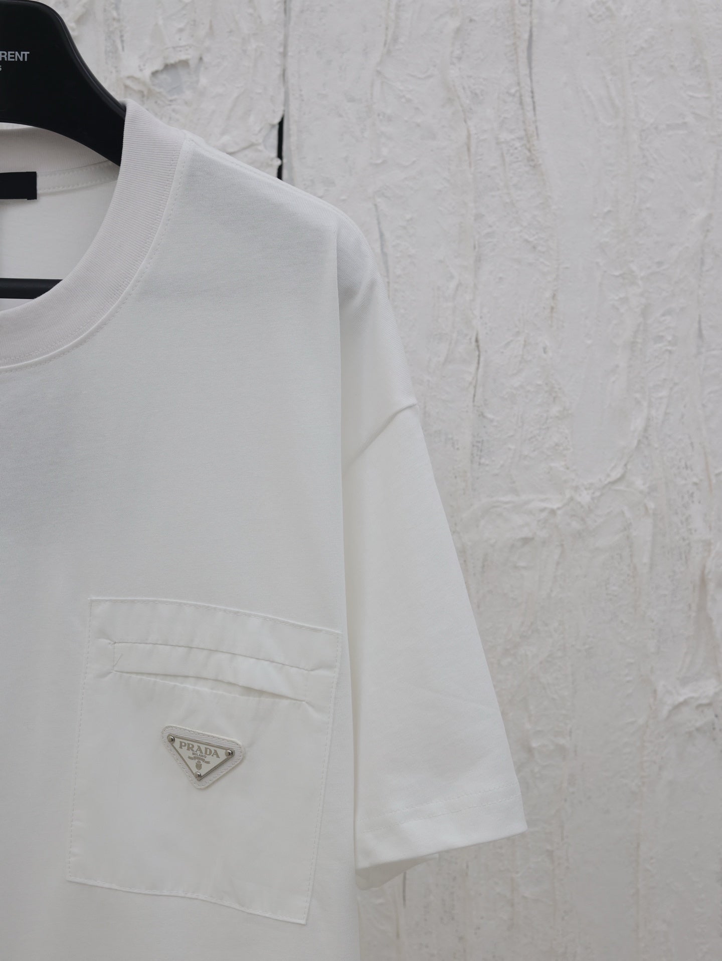 LuxluxHouse Best Quality Clothes T-shirt Prada