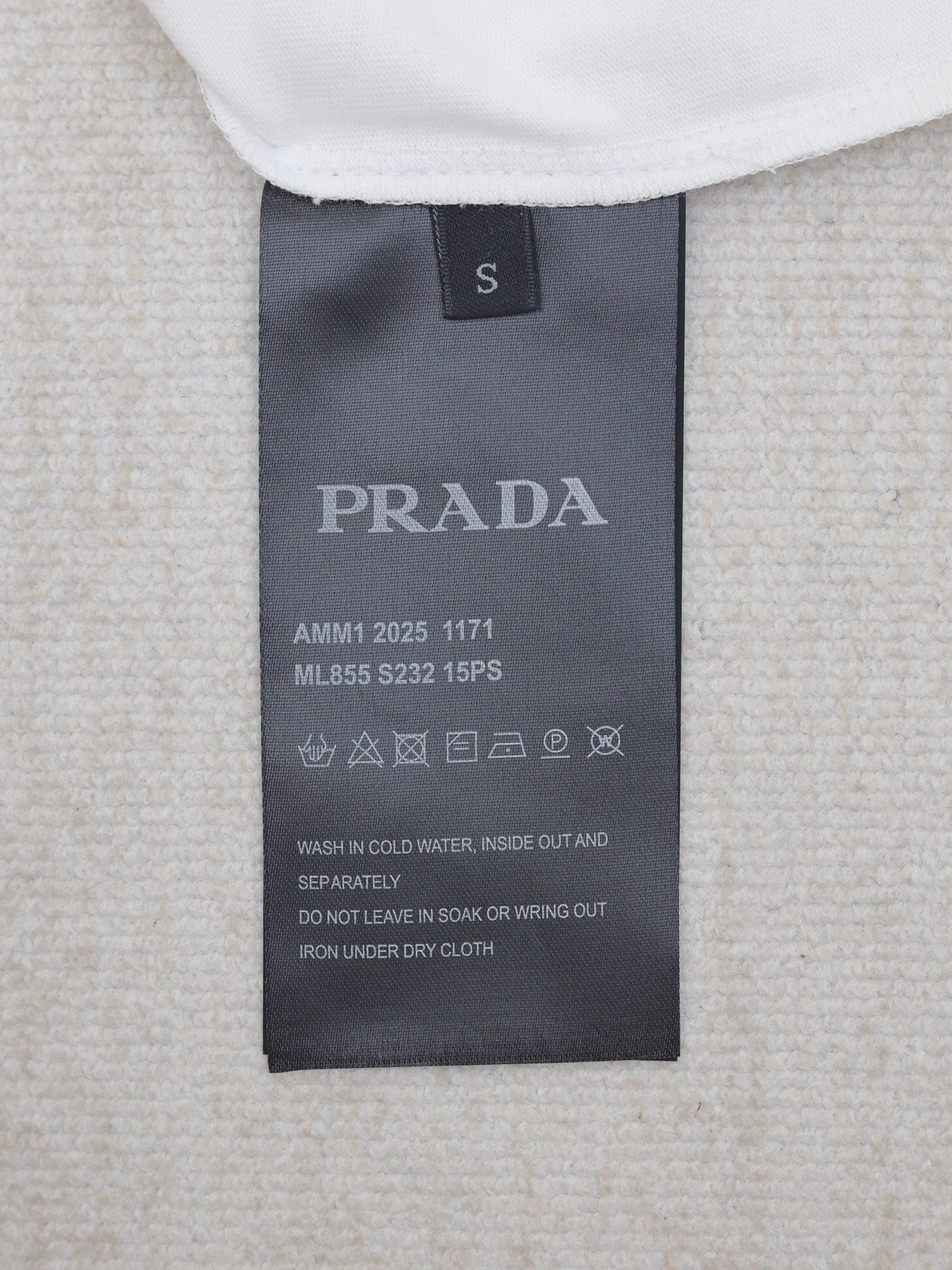 LuxluxHouse Best Quality Clothes T-shirt Prada