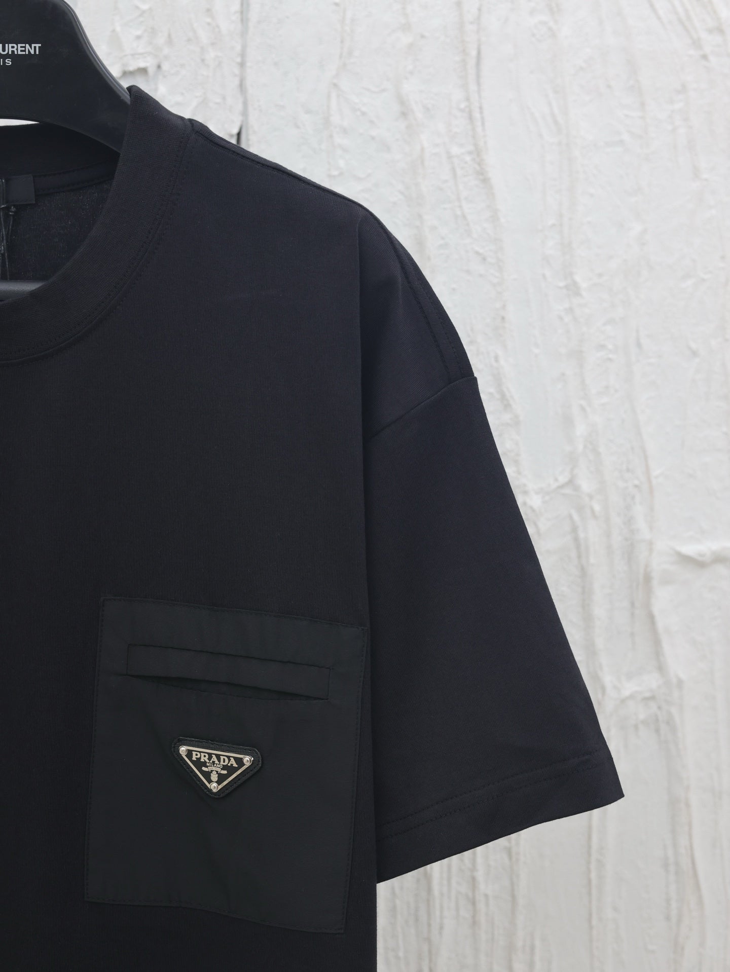 LuxluxHouse Best Quality Clothes T-shirt Prada