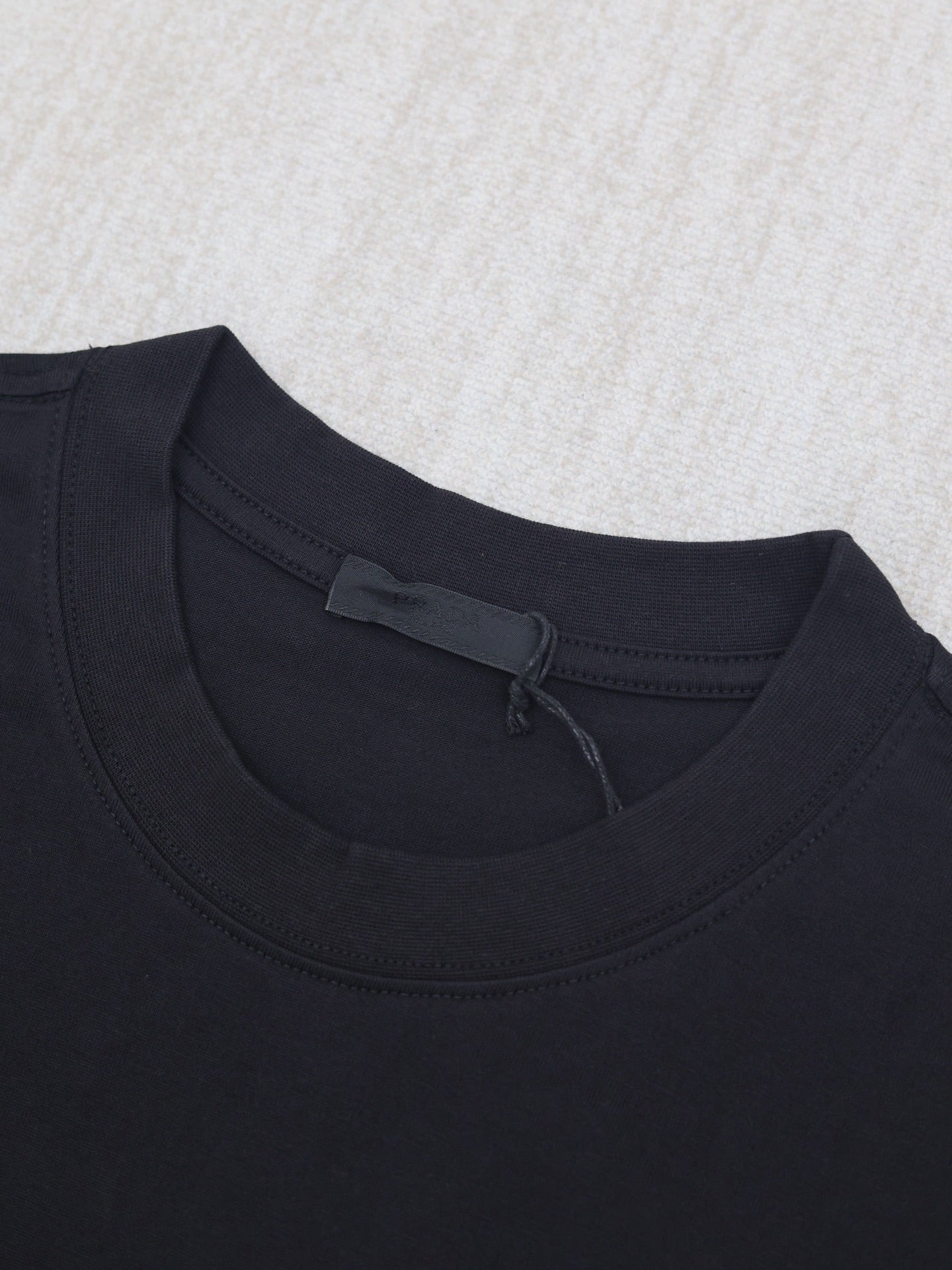 LuxluxHouse Best Quality Clothes T-shirt Prada