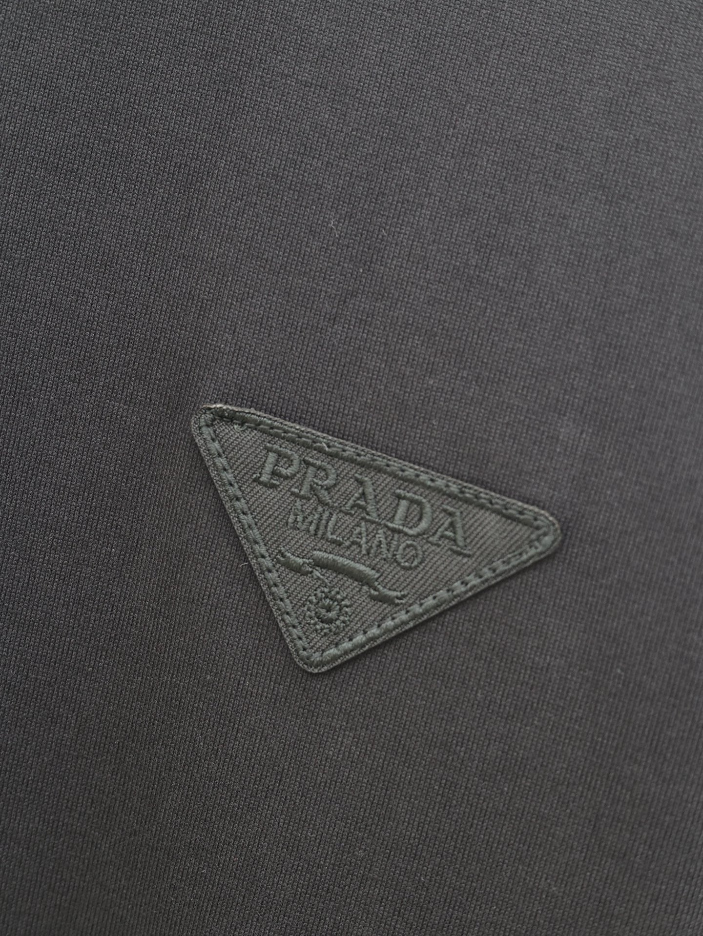 LuxluxHouse Best Quality Clothes T-shirt Prada