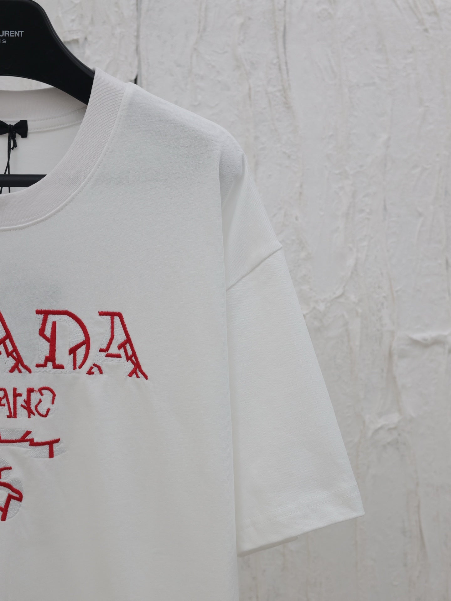 LuxluxHouse Best Quality Clothes T-shirt Prada